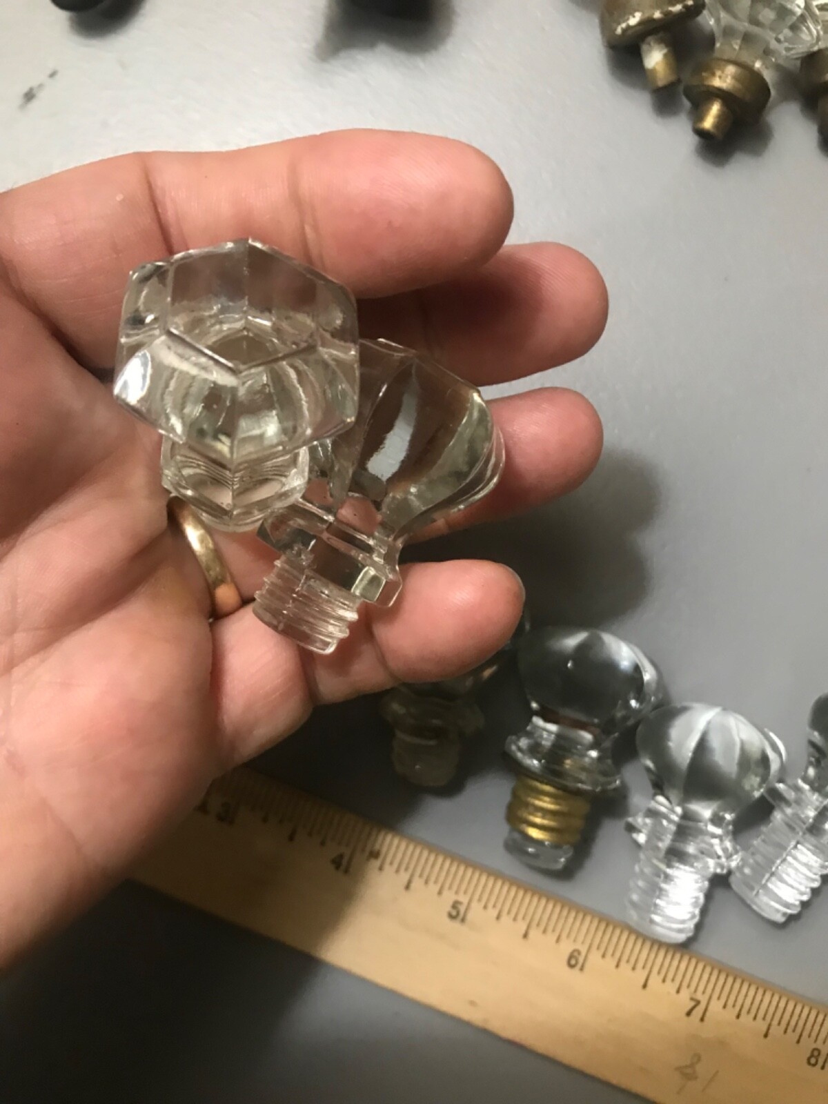ANTIQUE APOTHECARY FACETED VICTORIAN GLASS KNOB RARE BEAUTIFUL GLASS MAKE OFFER