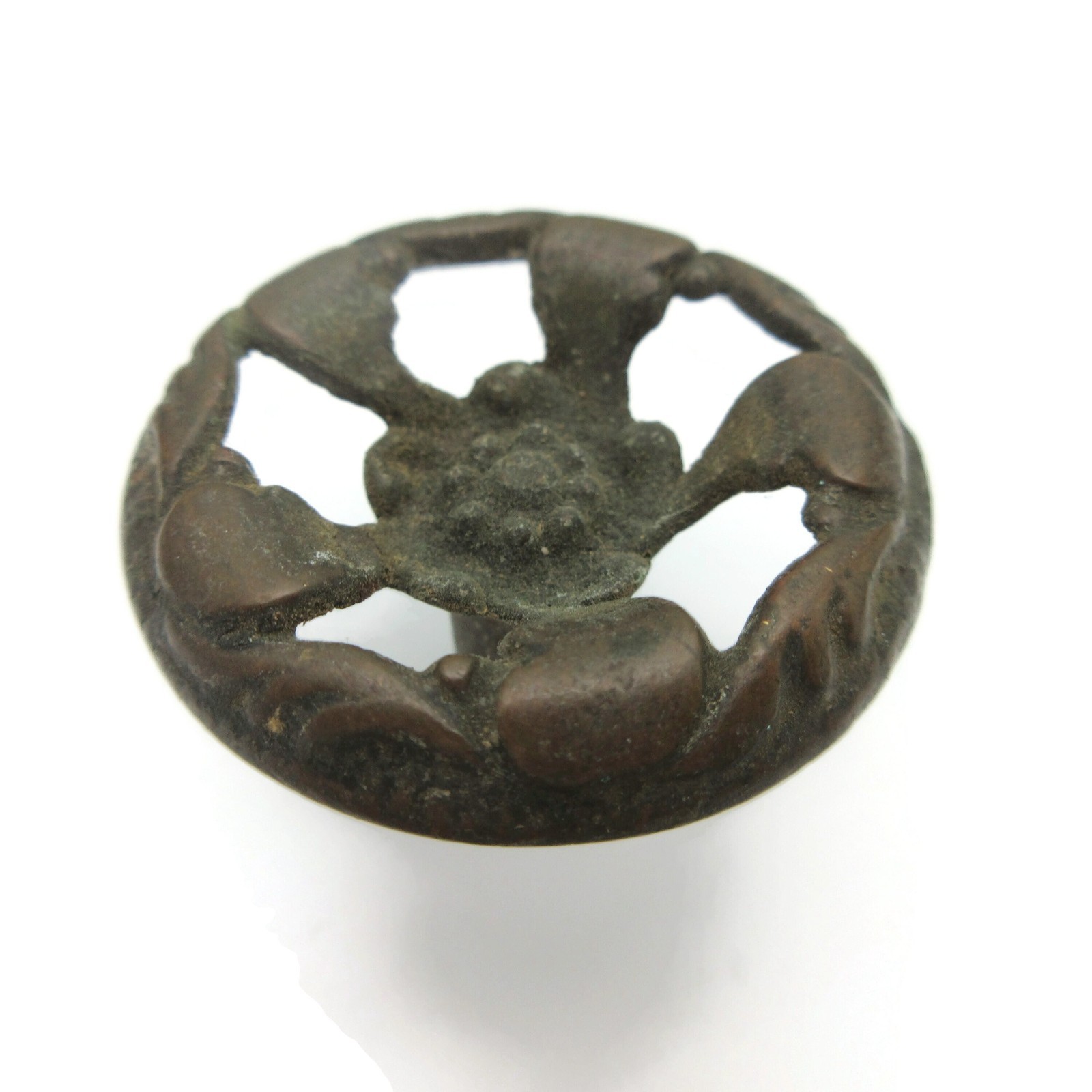 Vintage Ornate Drawer Knob almost 1.5″ Diameter Antique Brass Handle Round LR5