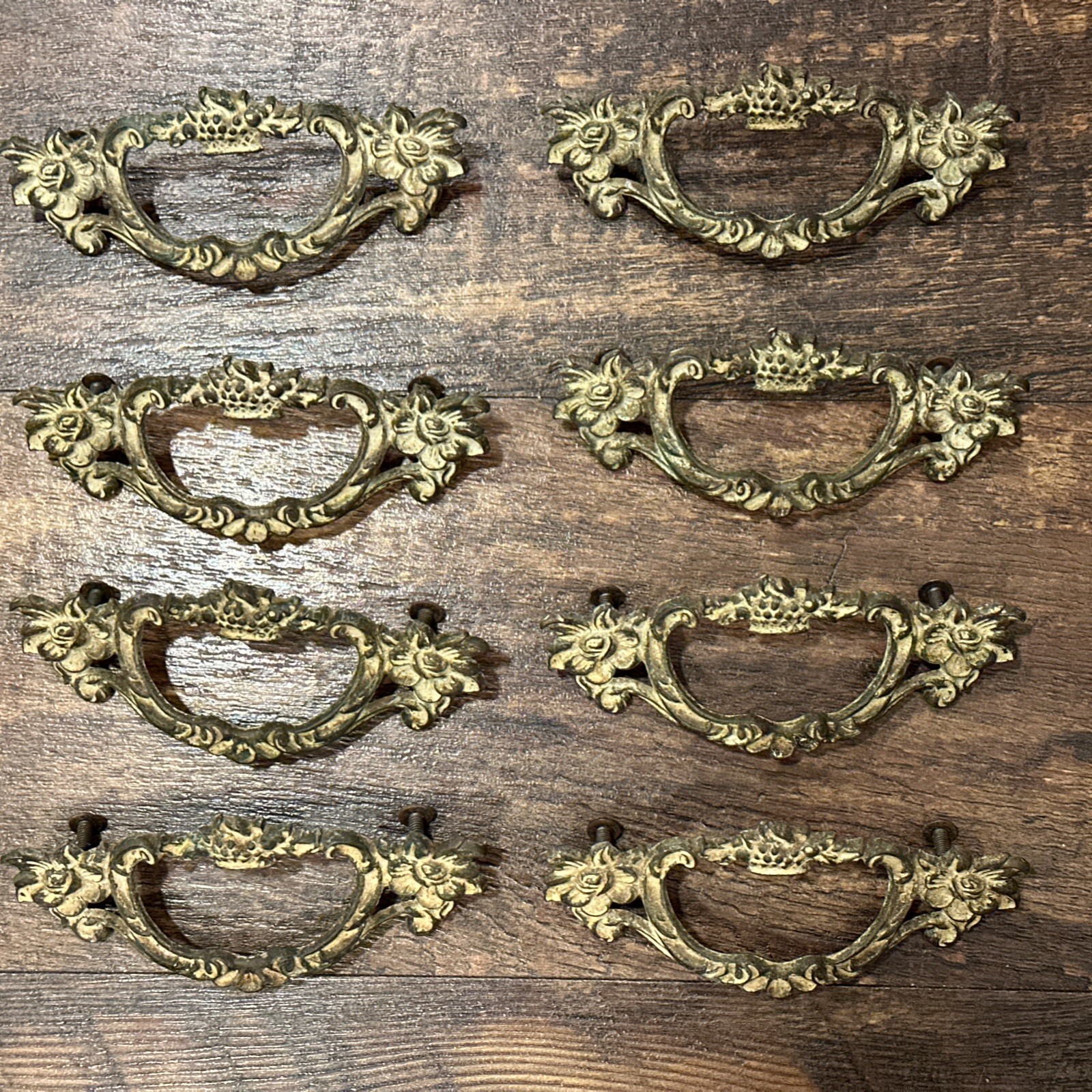 S/8-Vintage FRENCH PROVINCIAL-Distressed Cream-Metal Drawer Pulls-Florals/Basket