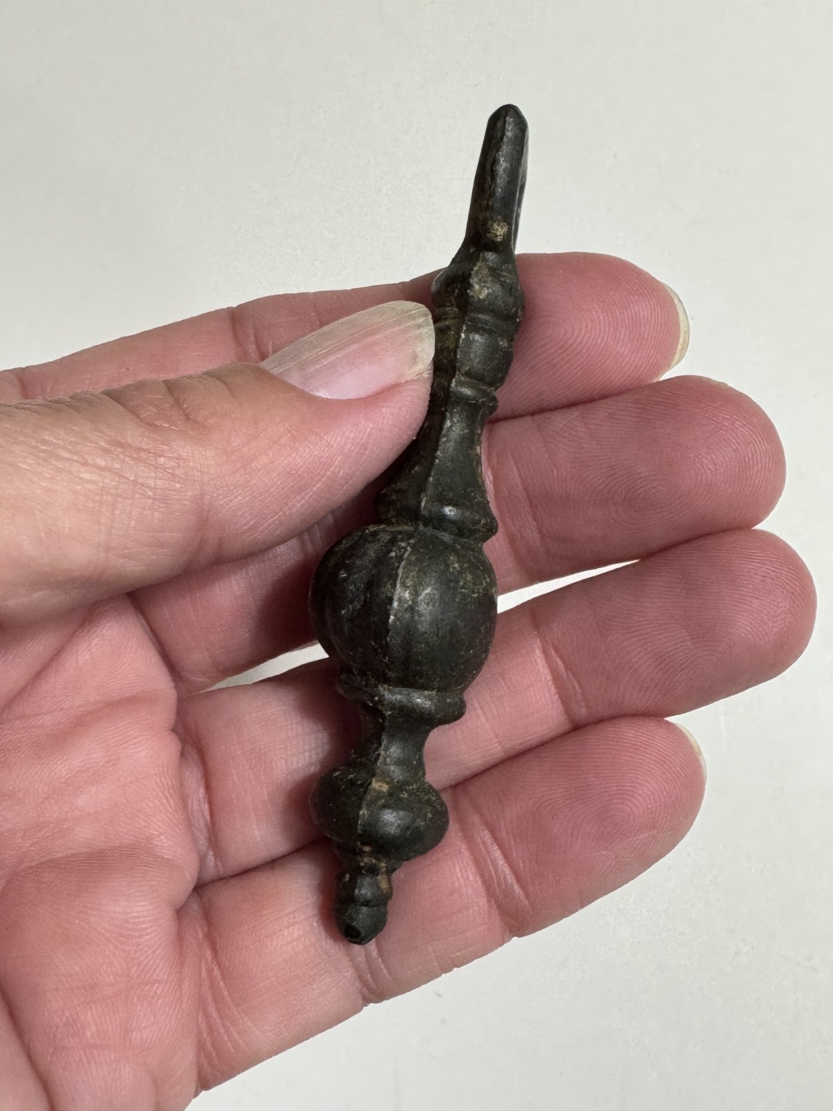 Vintage Large Bronze Antique Brass Tone Finish Hanging Drop Drawer Pull Hardware