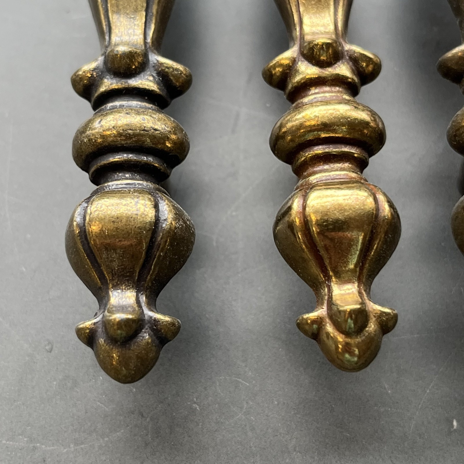 LOT of 4 Vintage Keeler Brass Co. P-5066 Cabinet Drawer Pull Handles Salvaged 6″