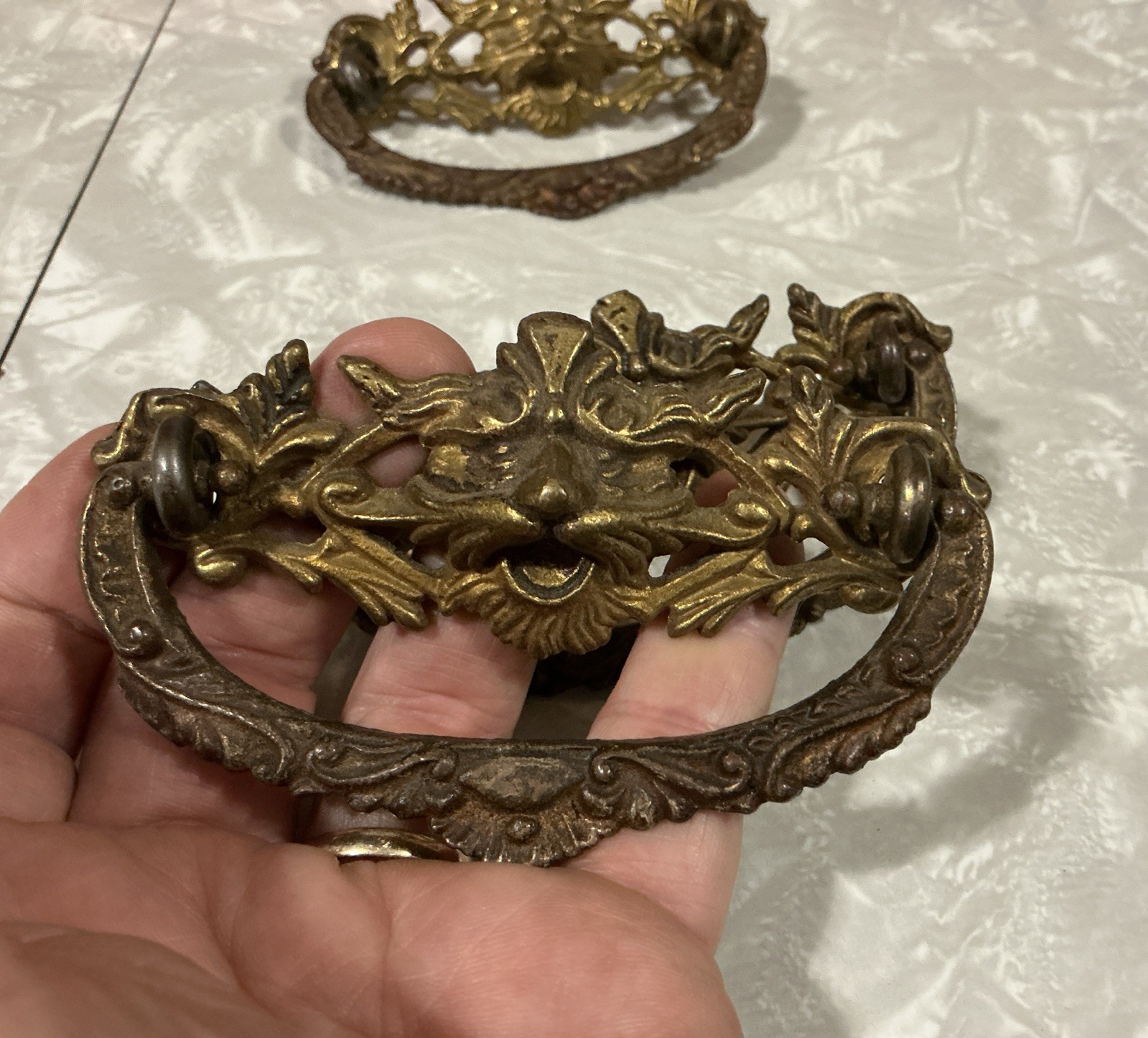 RARE FANCYVICTORIAN LION “OLD MAN WINTER” “ORNATE’”OLD Original Priced per pull