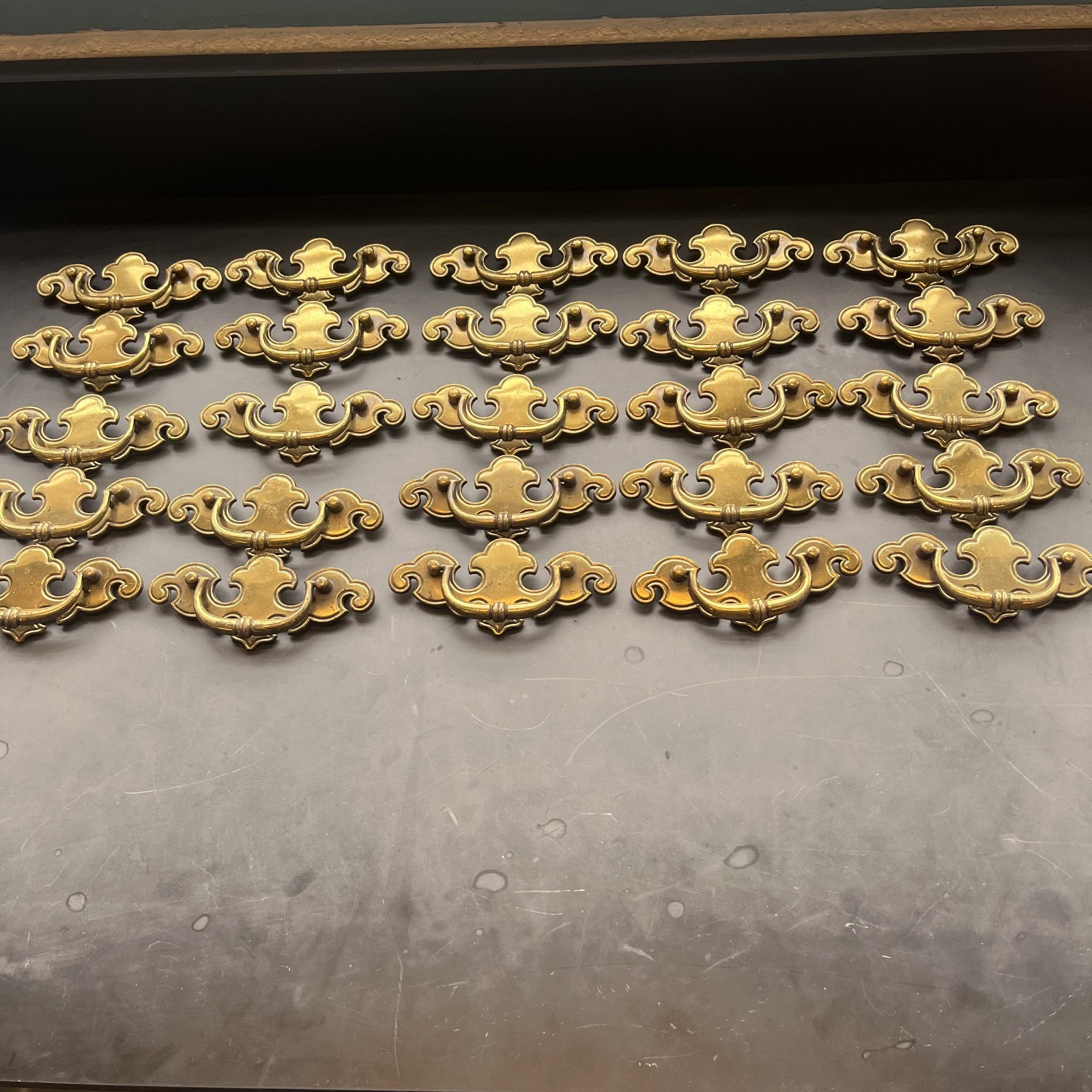 Set of 25 Vintage Brass Chippendale Batwing Drawer Pulls Bail Handles Salvaged