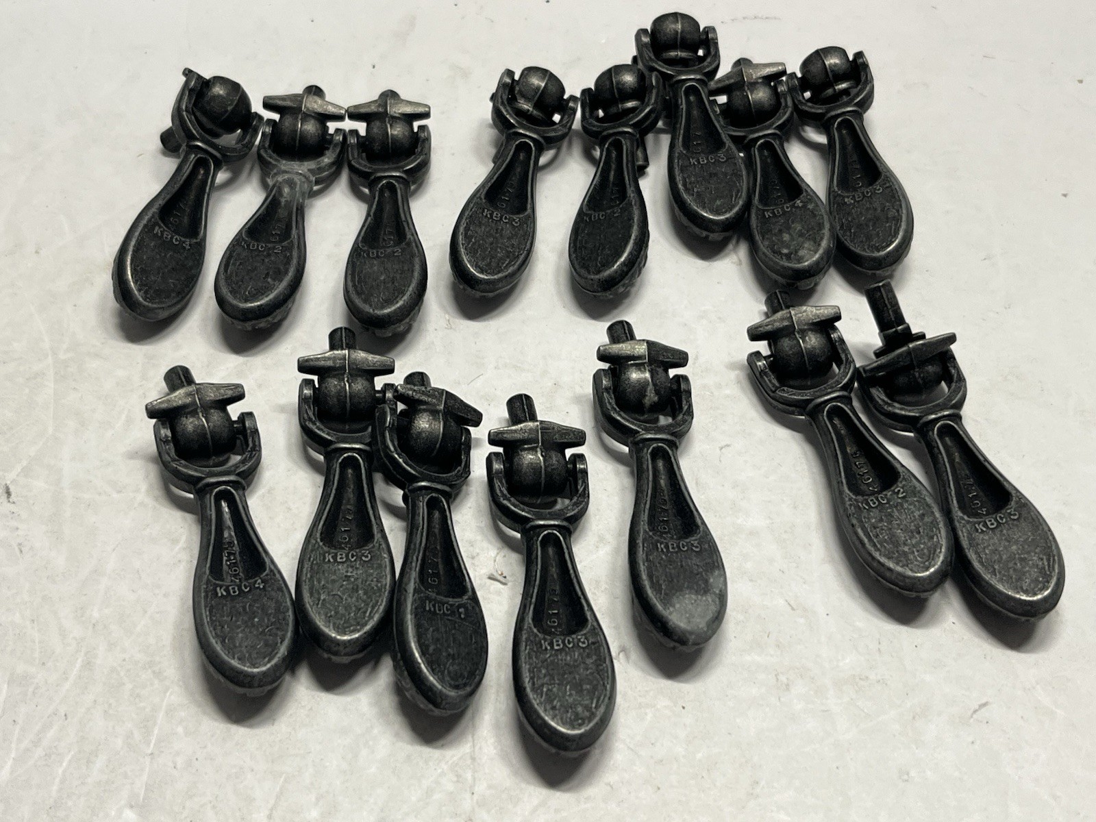 Vintage Lot (15) NOS KBC Gray/Black Basketweave Teardrop Drawer/Cabinet Pulls