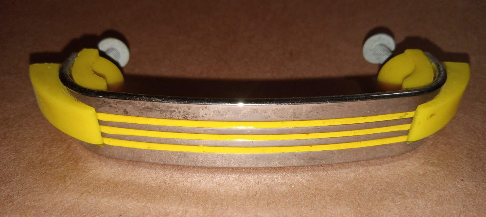 Lot of 6 VTG Art Deco Drawer Pulls Yellow Plastic 1930’s Streamline Moderne
