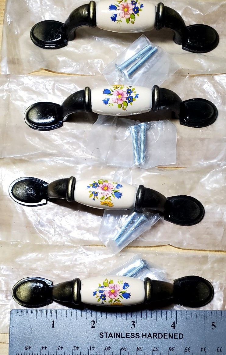 Lot of 4 Brass & Ceramic Floral Cabinet Dresser Drawer Pull Handle Knobs NEW