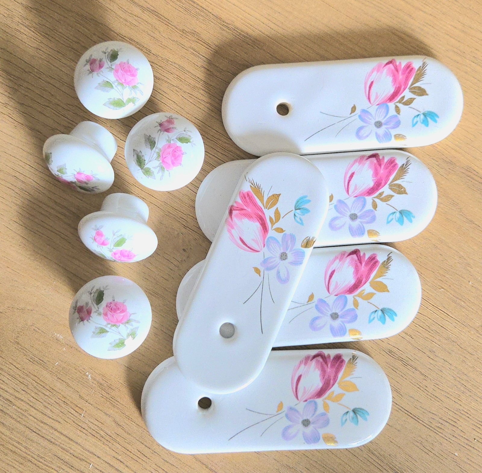 Belwith Flower Porcelain Back Plate & Drawer Pulls, Set Of 10, Pink Roses