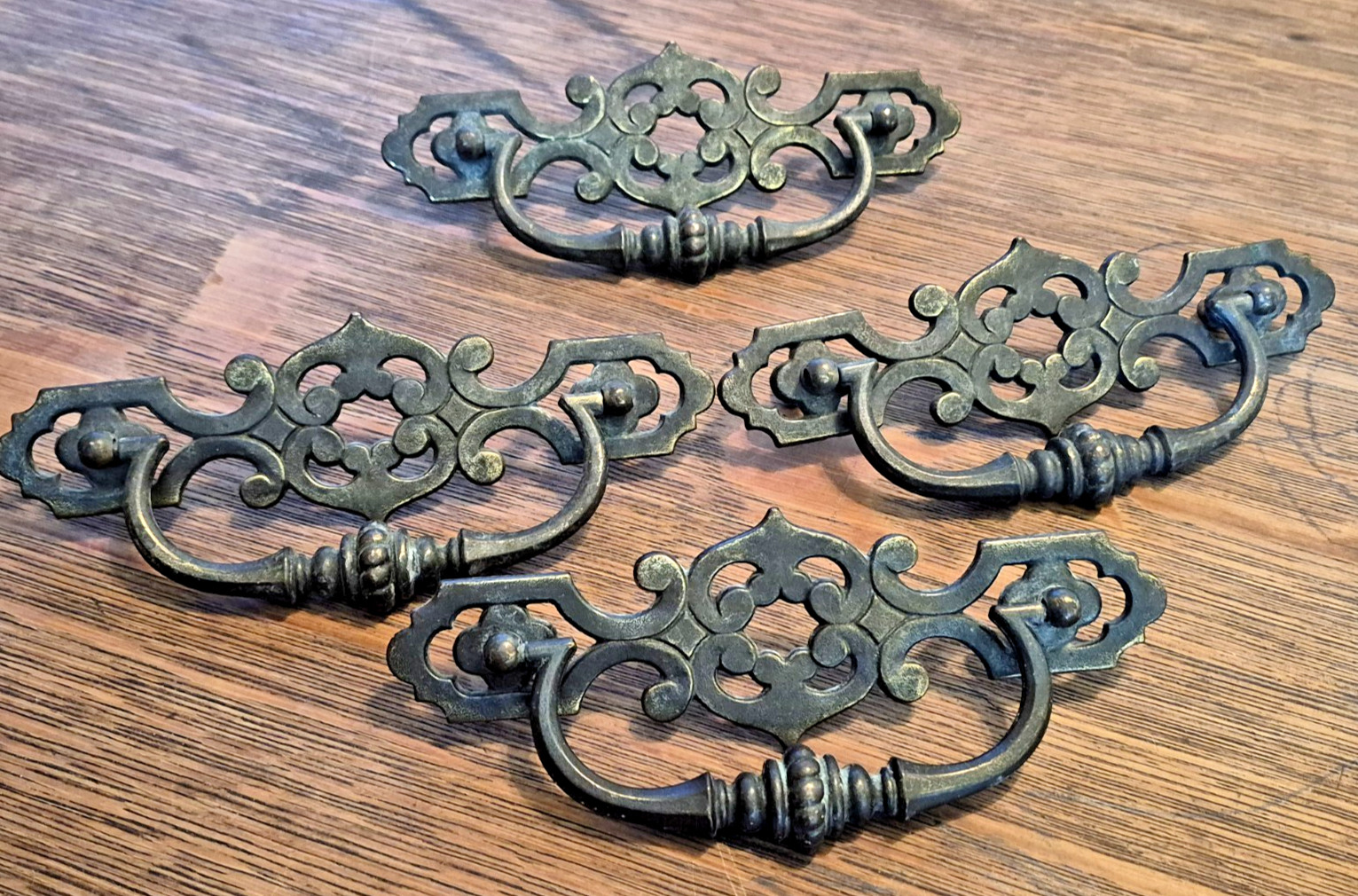 Lof 4 Vintage 1960’s KEELER BRASS Drawer Pull Drop Bail Handle Chippendale KBC1