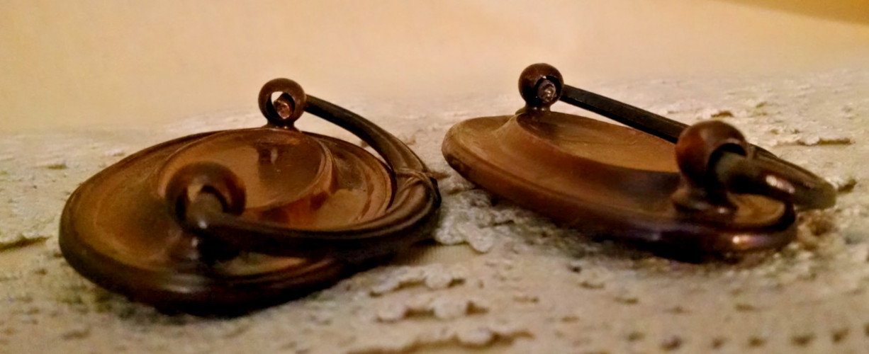 Hepplewhite Style Bail Drop Drawer Pull Set 2 #4935 Oval Backplate Hardware Vtge