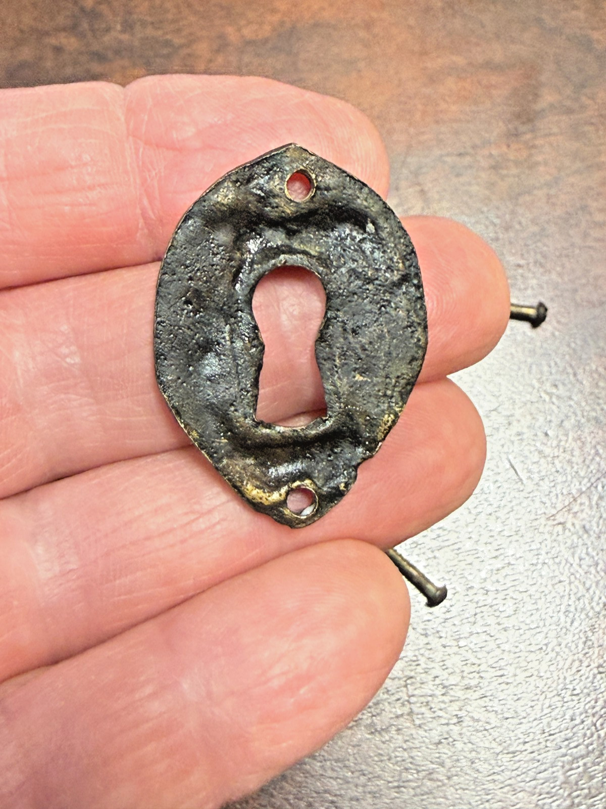 ANTIQUE SALVAGE FRENCH KEY ESCUTCHEON PLATE w/Screws NOT REPRODUCTION Buy Each
