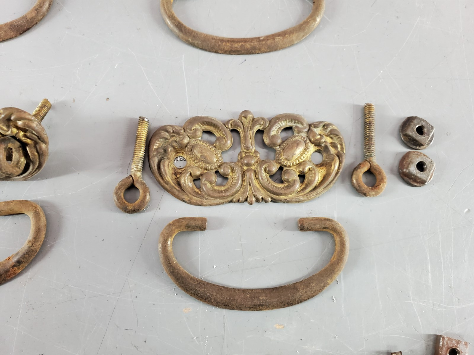 VICTORIAN BRASS DRESSER DROP PULL HANDLES SET LOT 6 ANTIQUE ORNATE DRAWER 1920’s