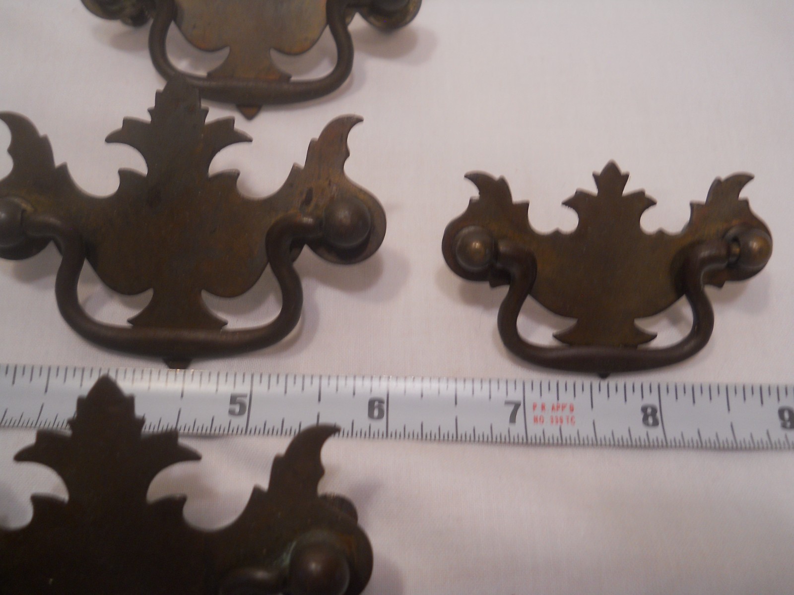 5 Vintage Ornate Brass color Drawer Floral Cabinet Pulls 3 large 2 small