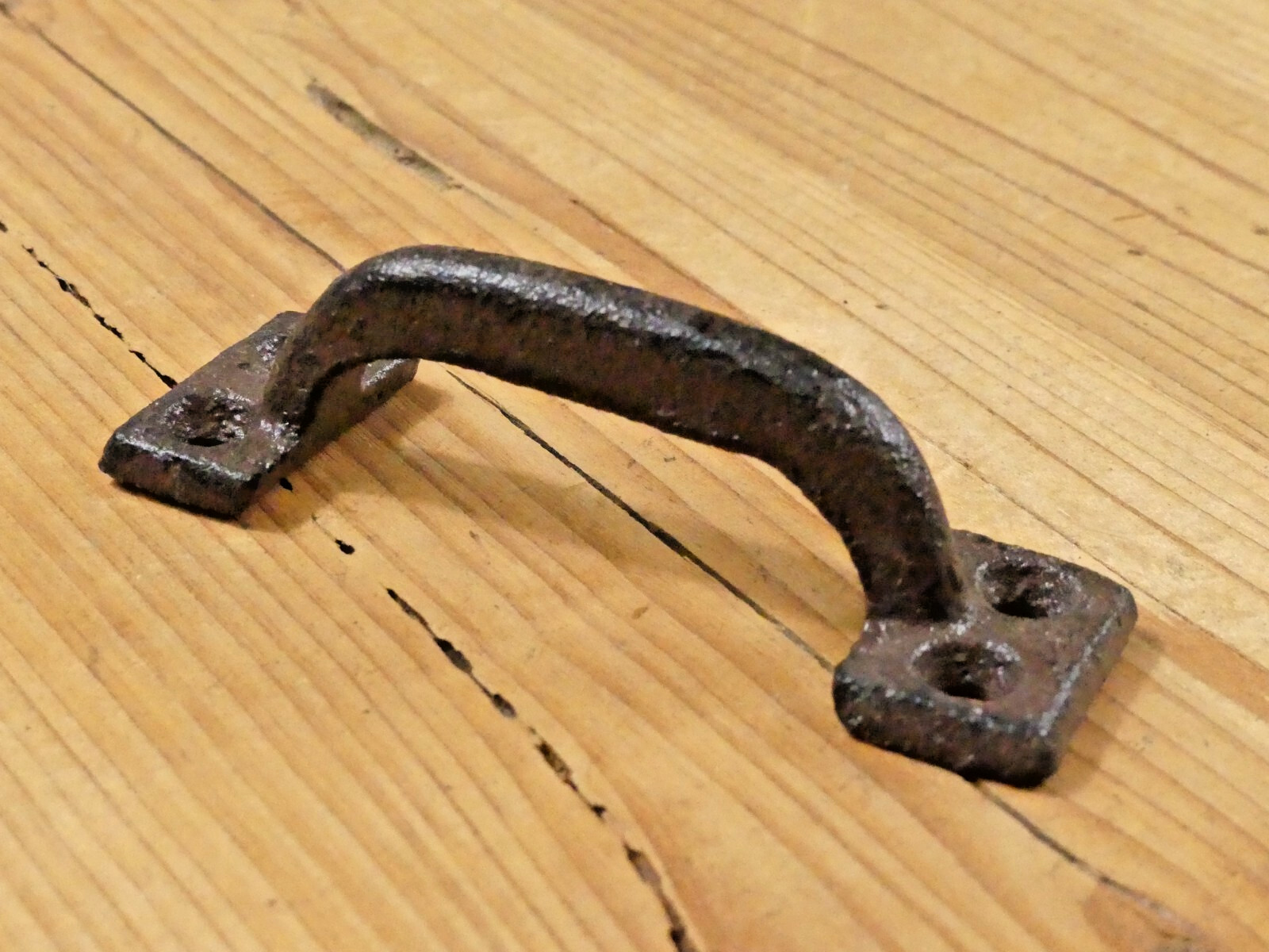 10 CAST IRON HANDLES RUSTIC DRAWER PULLS SMALL 3 5/8″ LONG KITCHEN WINDOW DOOR