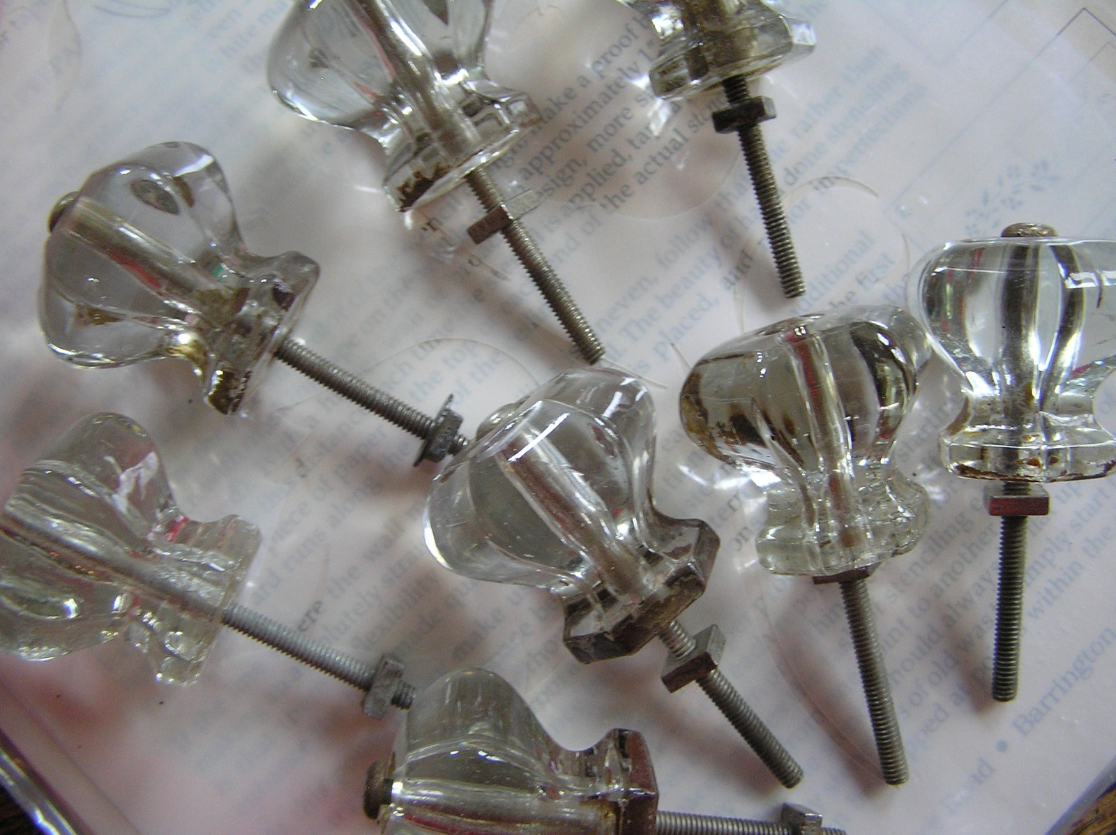 Lot of 8 Vintage 6~Sided Hexagonal Clear Glass Drawer Knobs 1.5″ w/ Hardware
