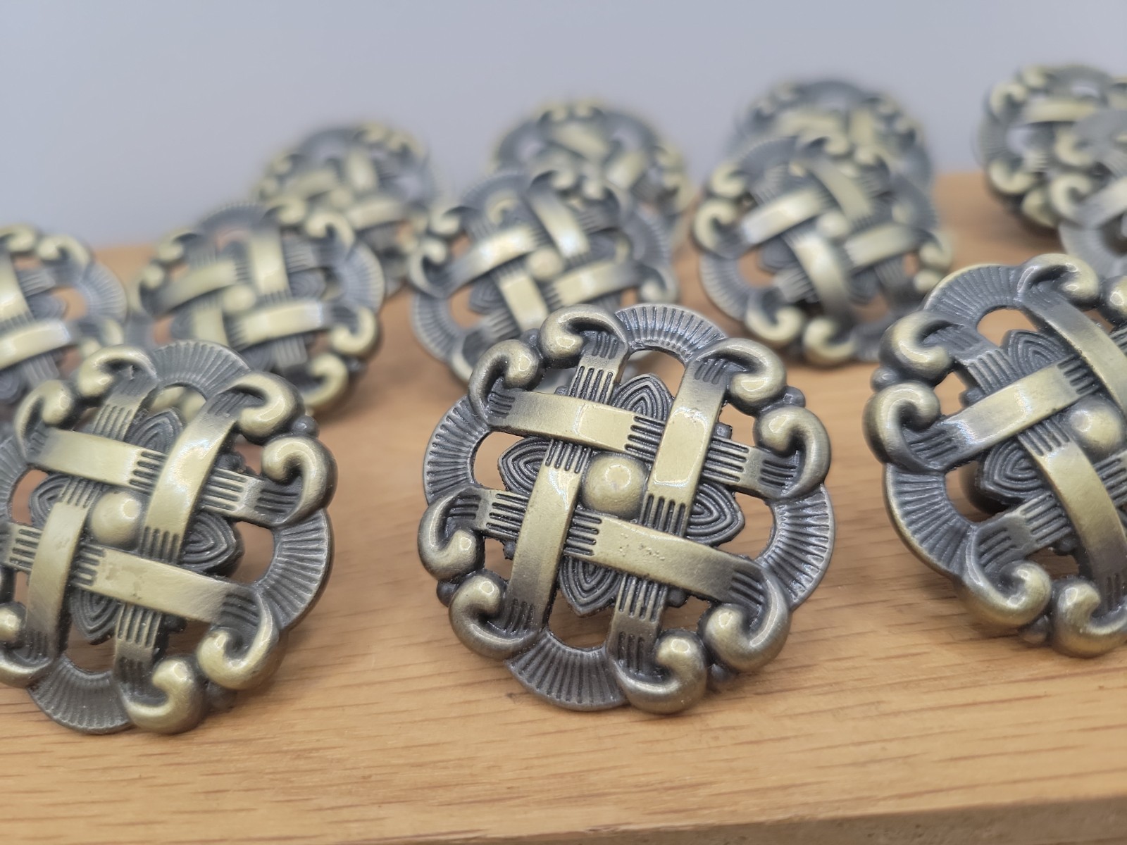 Lot of 12 Vintage Style Celtic Irish Ornate Metal Knobs Pull 1 1/2″ Nice Set