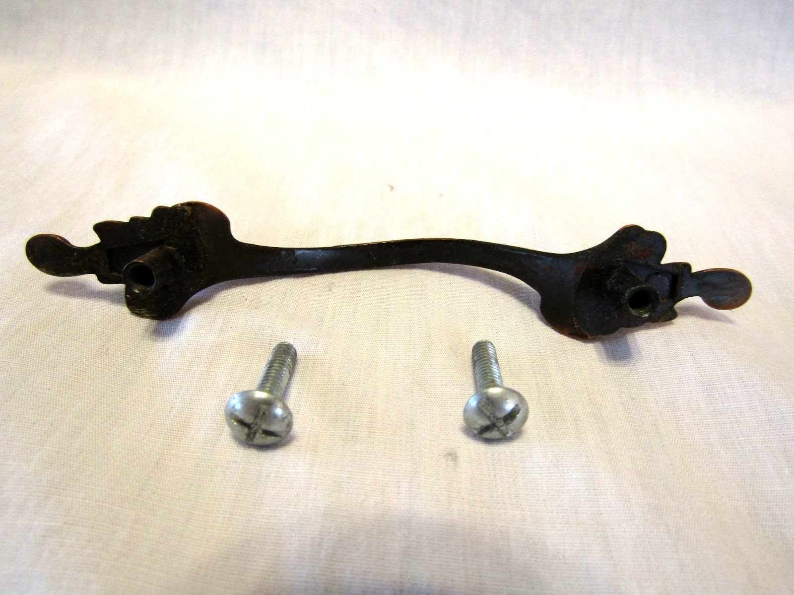 Vintage Antique Copper Flash Curved Leafy Ends Drawer Pull Cabinet Door Handle