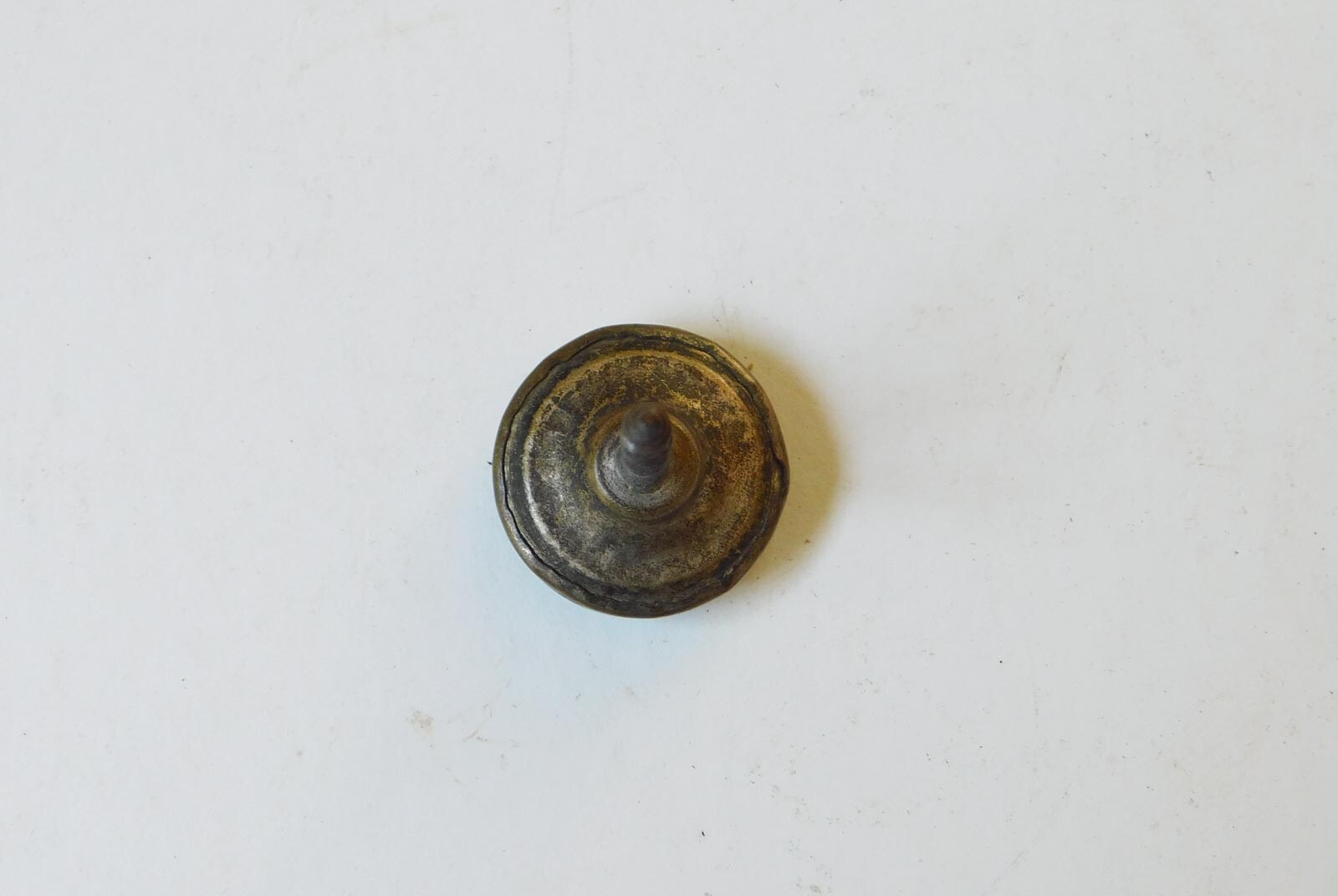 Antique Ornate Brass Glass Center Flower Knob Handle Drawer Cabinet 1 1/8″
