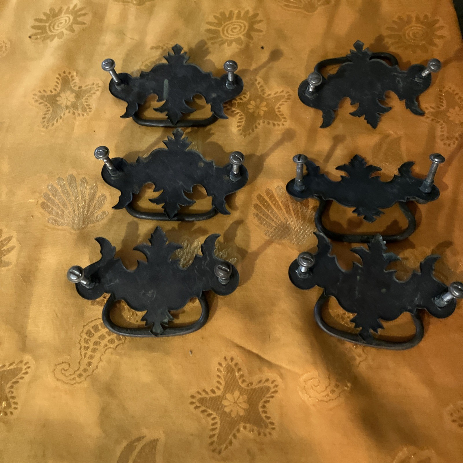 Set of 6 Vintage Metal Drawer Pulls Batwing USA Chippendale Style With Screws