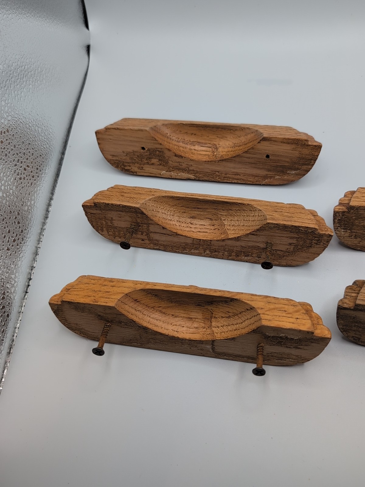Vintage Art Deco Style Wood Oak Desk Drawer Pulls Handles Ornate Carved Lot of 6