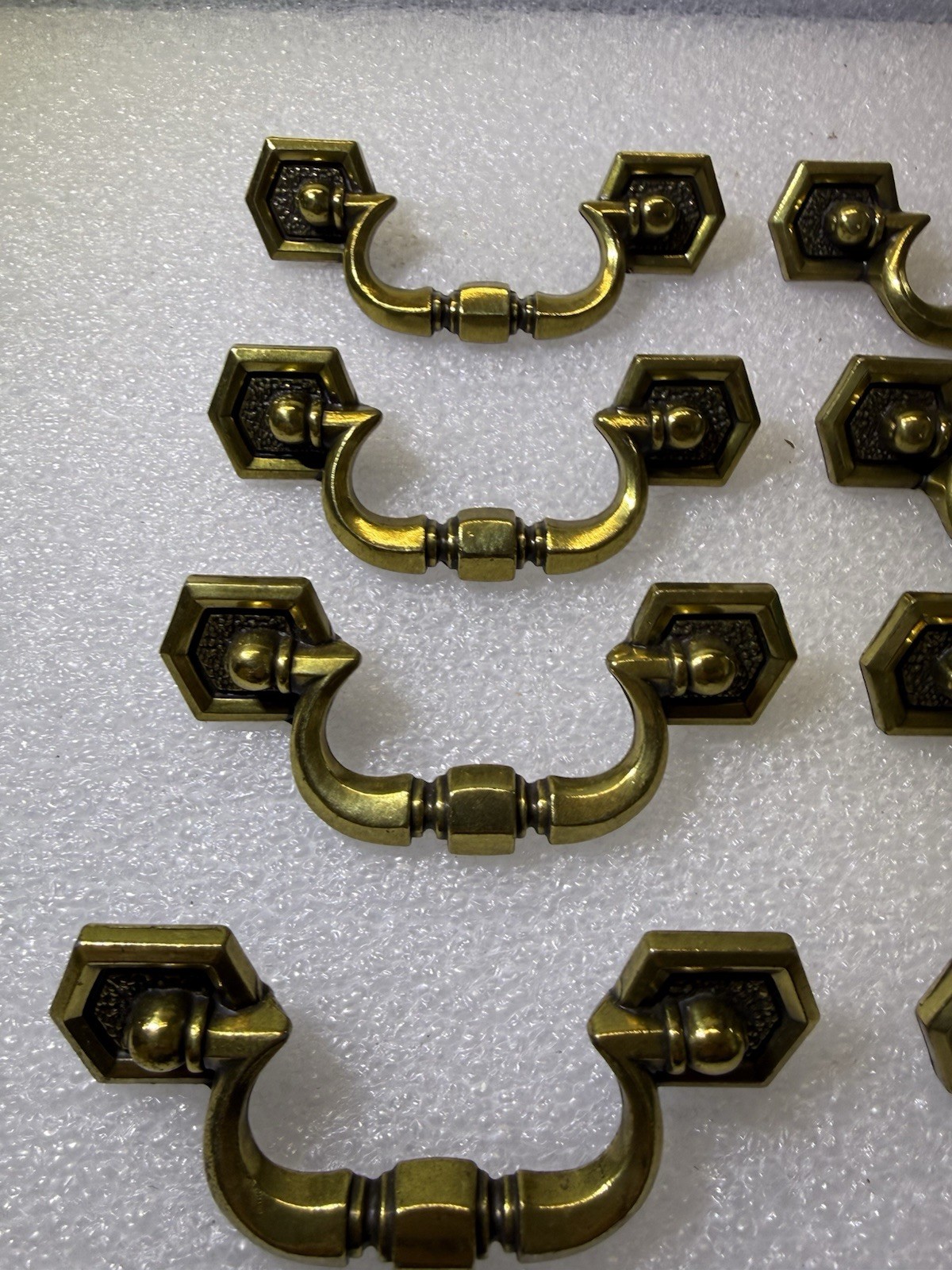 8 Vintage Keeler Brass Company Brass Drawer/Dresser Pulls Cabinet MCM (91)