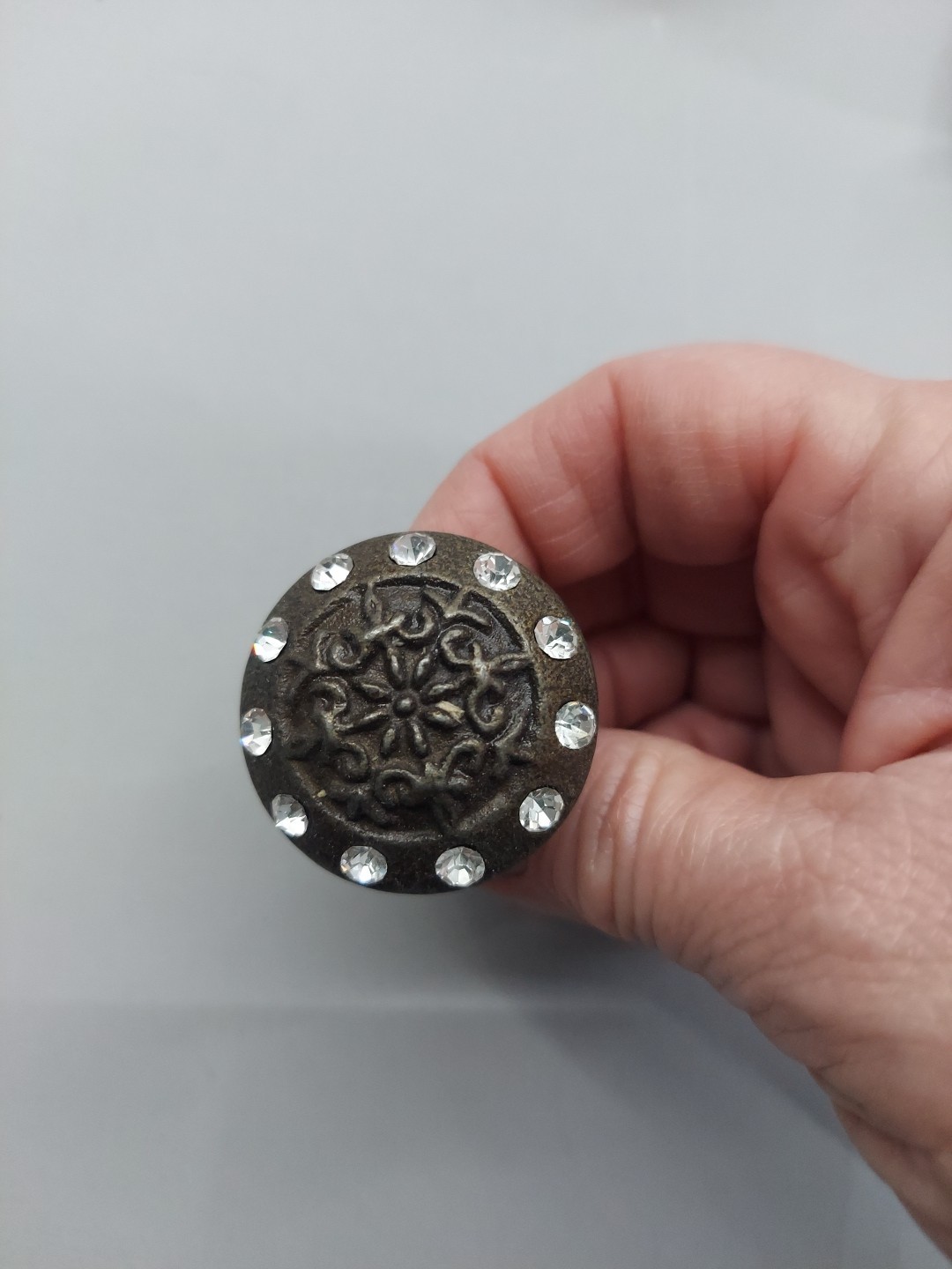 Lot 8 Metal Knobs Drawer Pulls Ornate Floral Embellished Brown Rhinestone