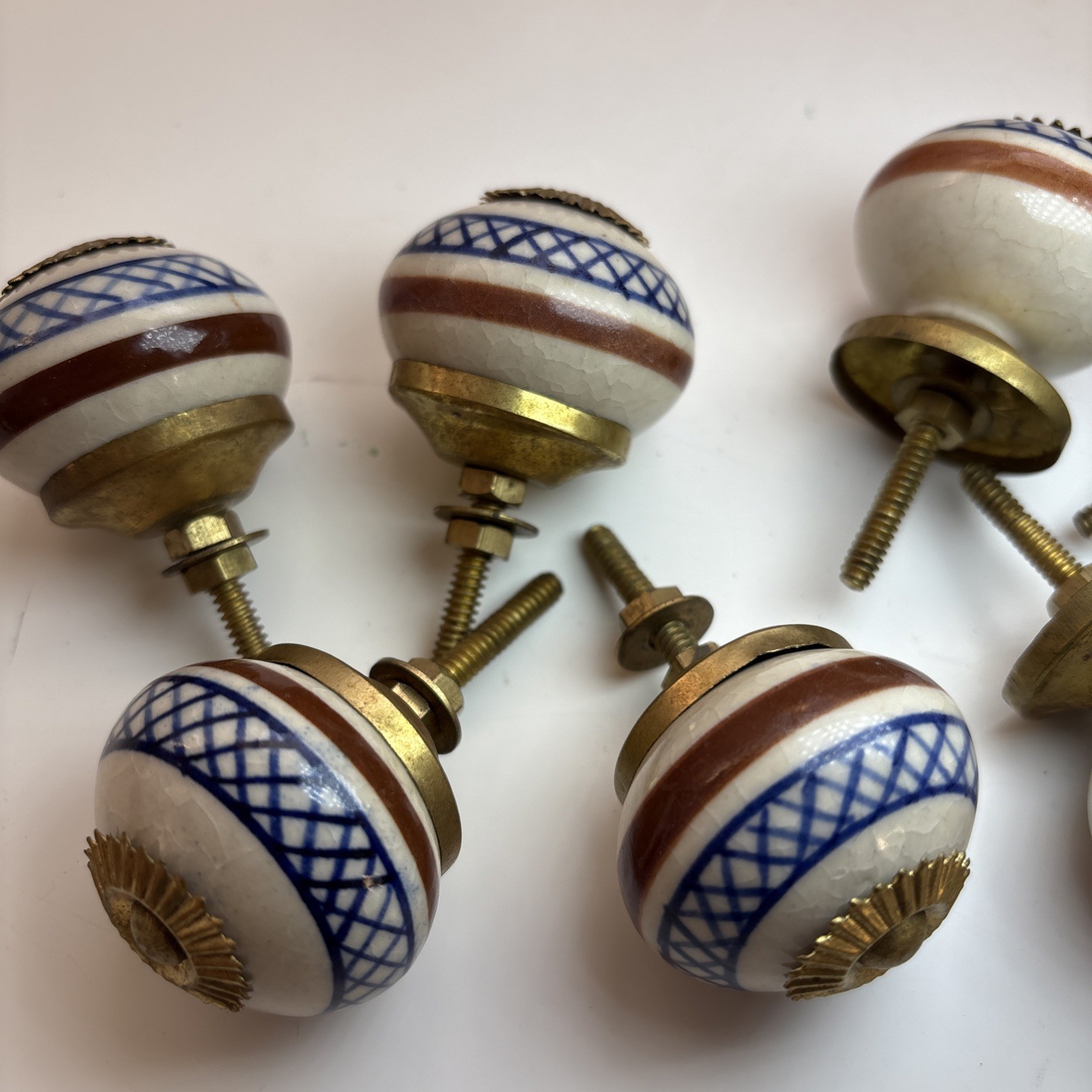 Antique Cabinet Drawer Pull Hardware Set of 8 Knobs w/ hardware Made in India