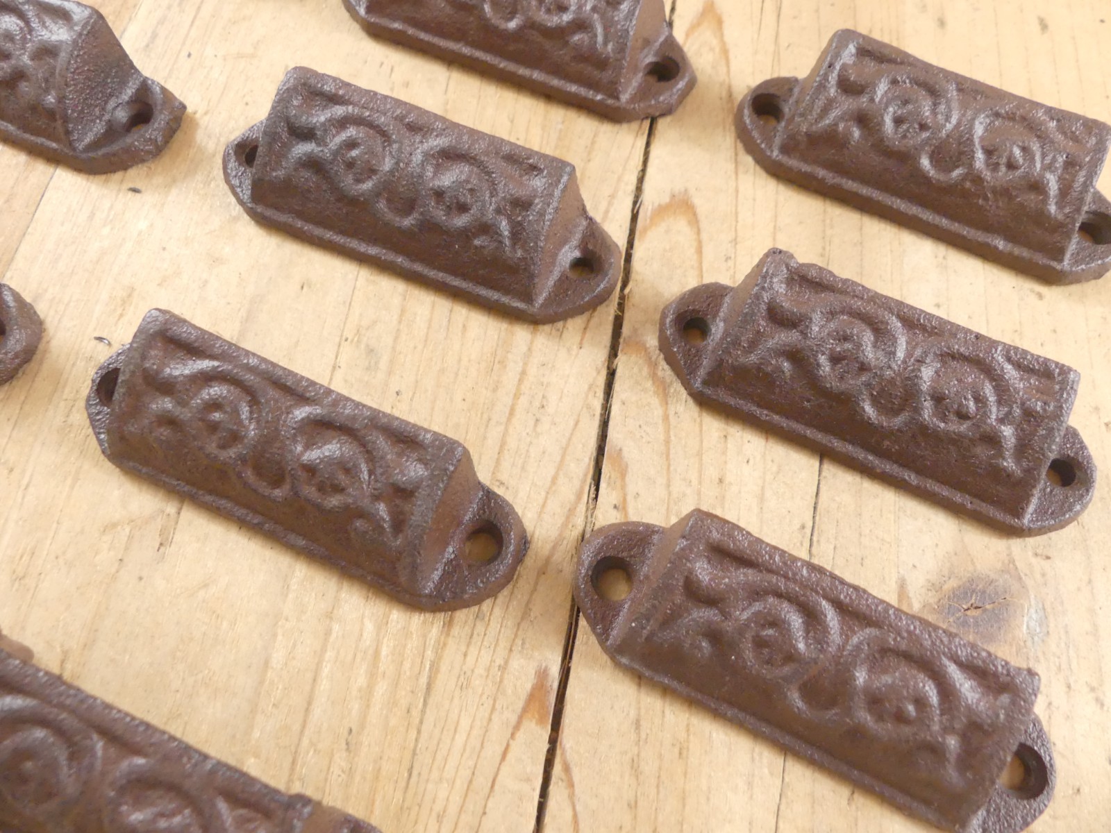 10 Cast Iron Brown Ornate Pulls Drawer Cabinet Handles Rustic Vintage Look Knobs