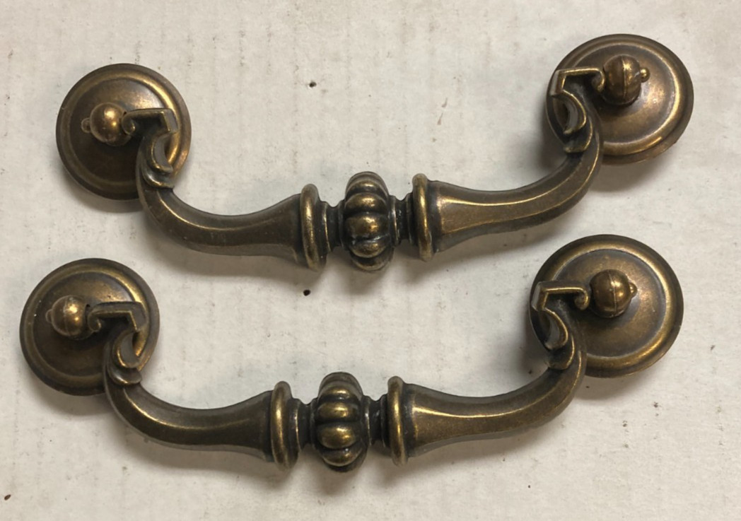 Pair 4.5″ C-C CB-2568 Antique brass Drop Bail Dresser Drawer Pulls