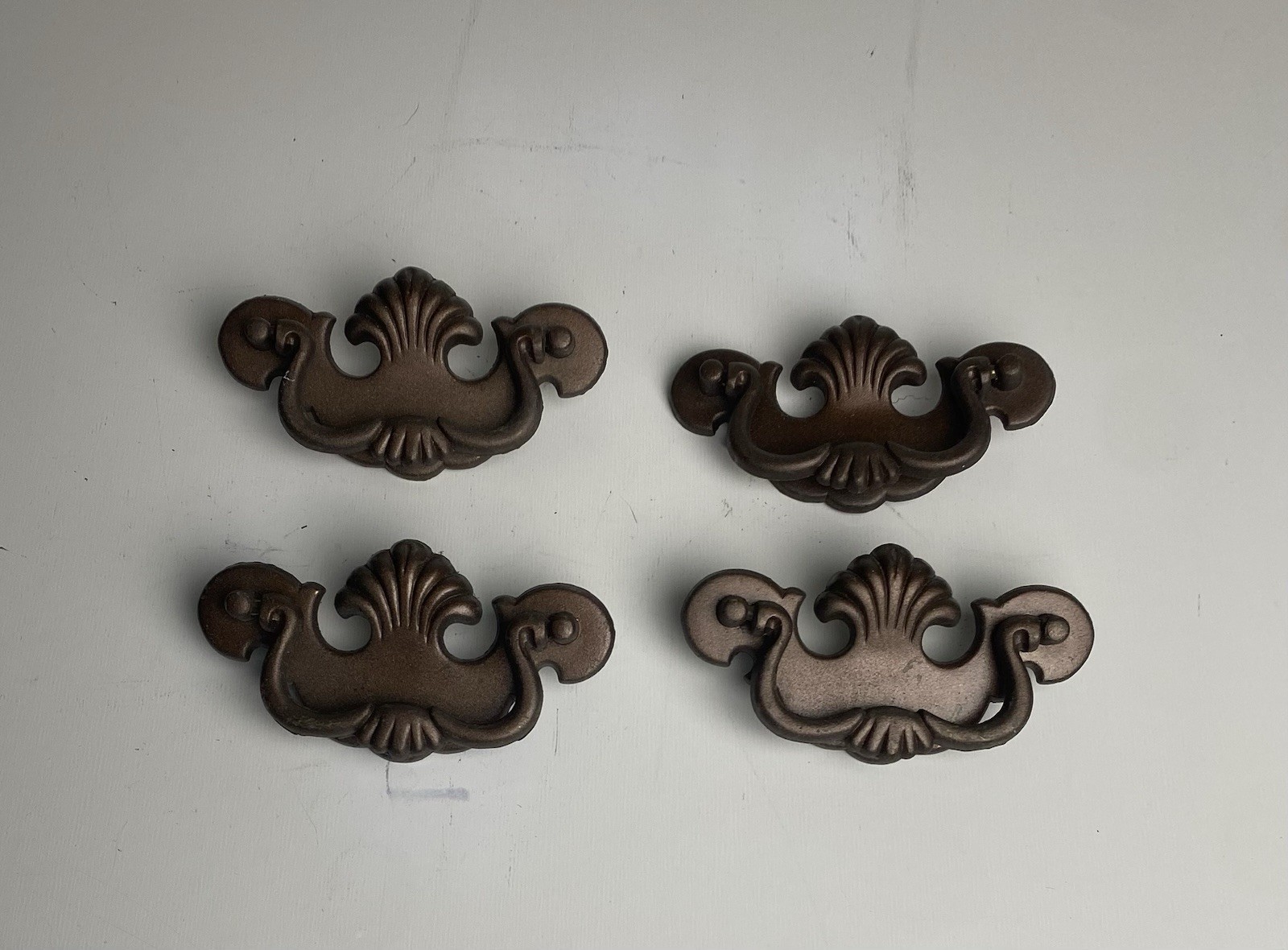 Vintage Antique Brass Chippendale Batwing Bail Drawer Pulls Set Of 4 Patina