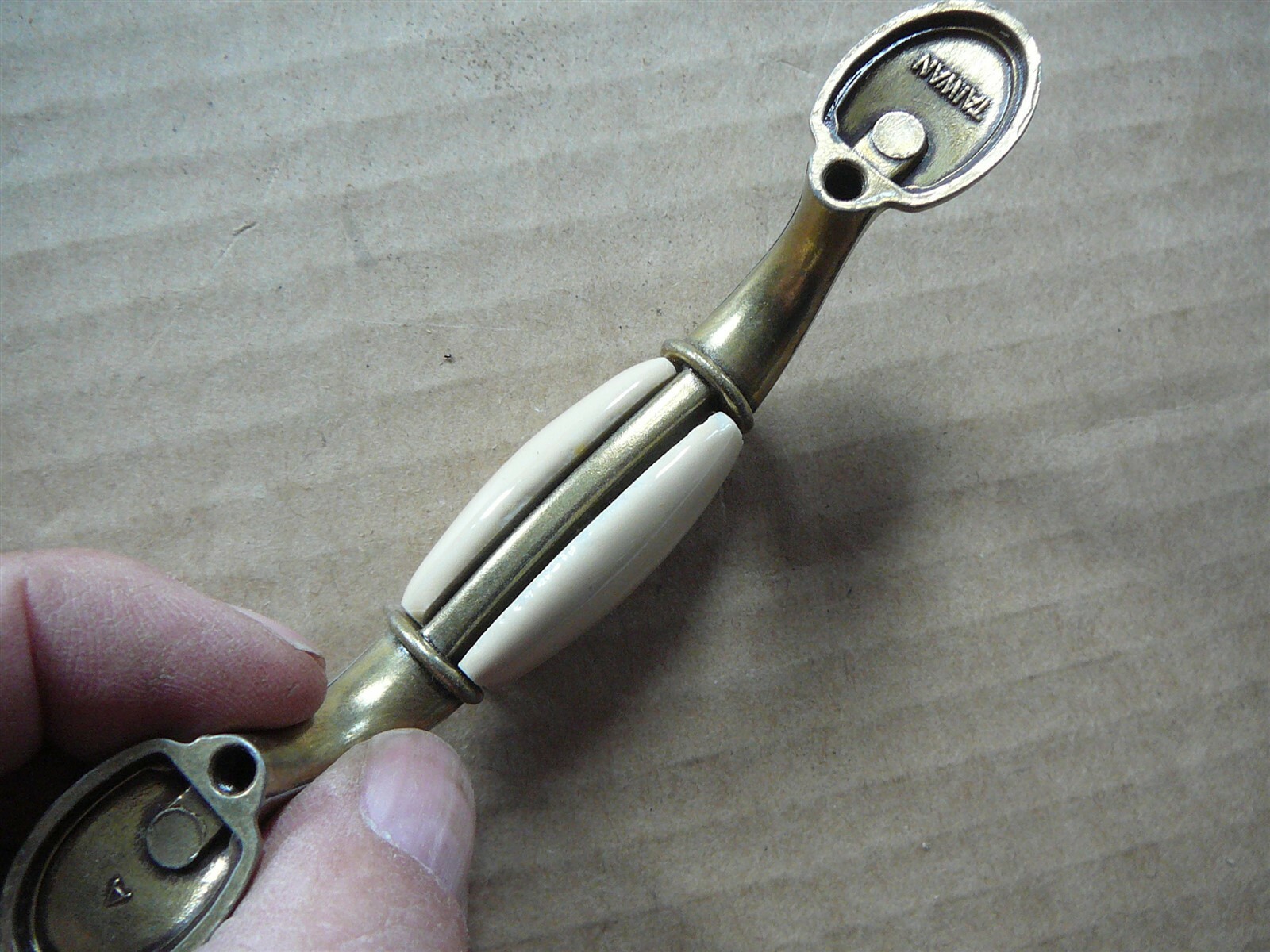 SET of TWELVE BRASS TONE METAL & BEIGE WHITE DRAWER DOOR PULLS Vintage 3″CL NWOB