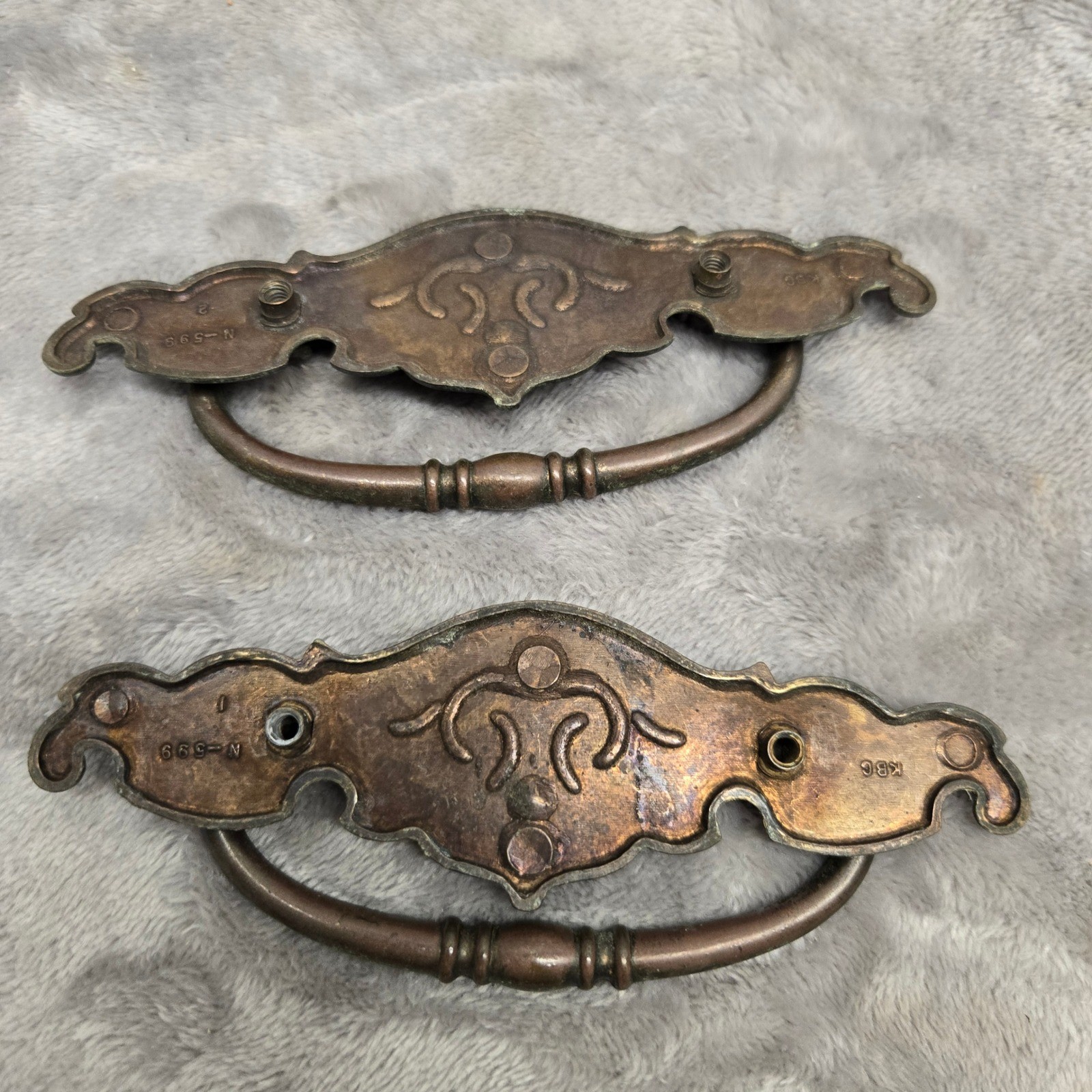 4 Keeler Brass Co KBC N-599 Vintage Bail Pull Drawer Handles Aged Brass 3″ CTC