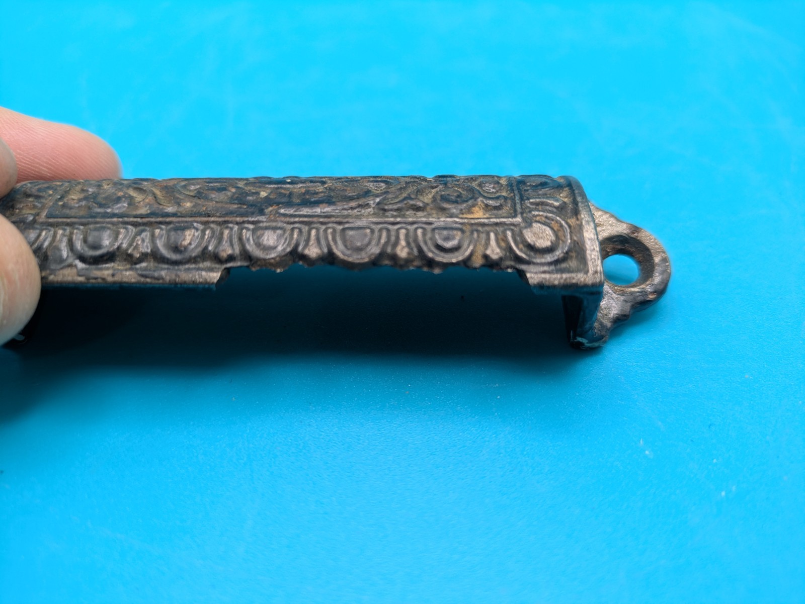Antique Vintage Victorian Ornate Cast Iron Bin Drawer Pulls Lot Of 7