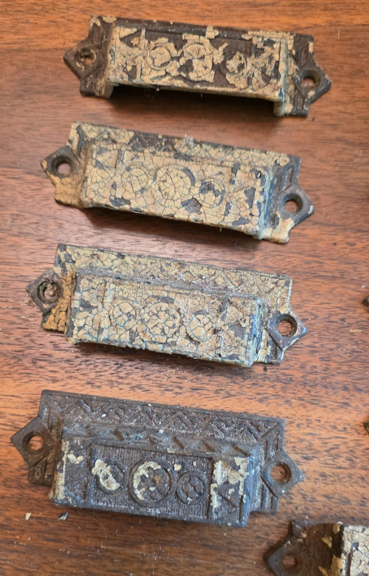 Antique/Vintage Lot of 11 Drawer Pulls/Handles ~ Decorative ~ Cast Iron? ~ Used