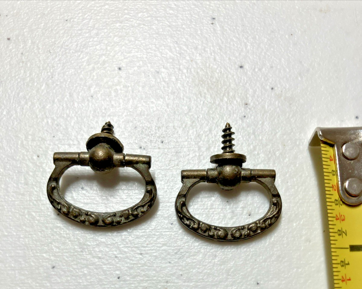 Antique Vintage Drawer Drop Ring, Knots And Miscellaneous Lot of 10