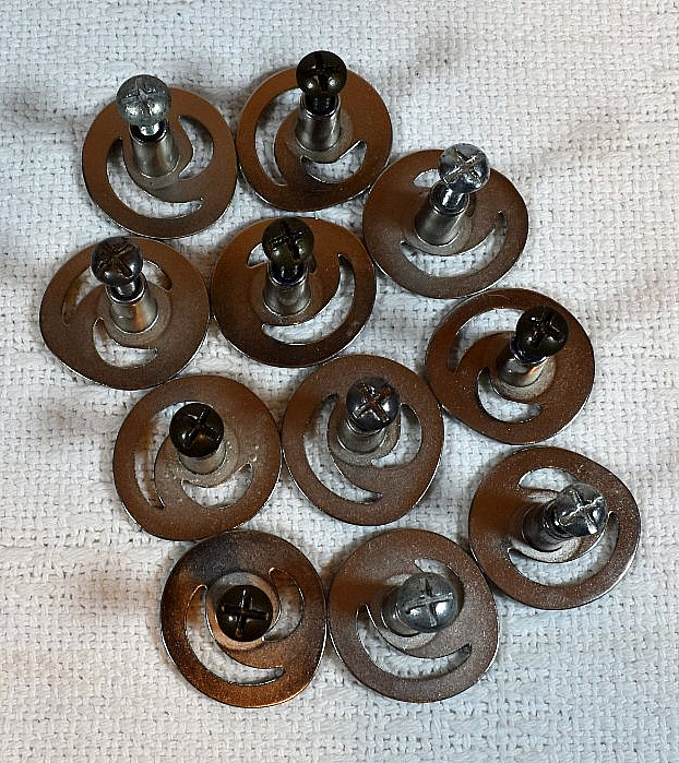 Satin Nickel-Colored, Unique & Fun Round, Swirl-Shaped , 1.25″ Drawer Pulls (11)