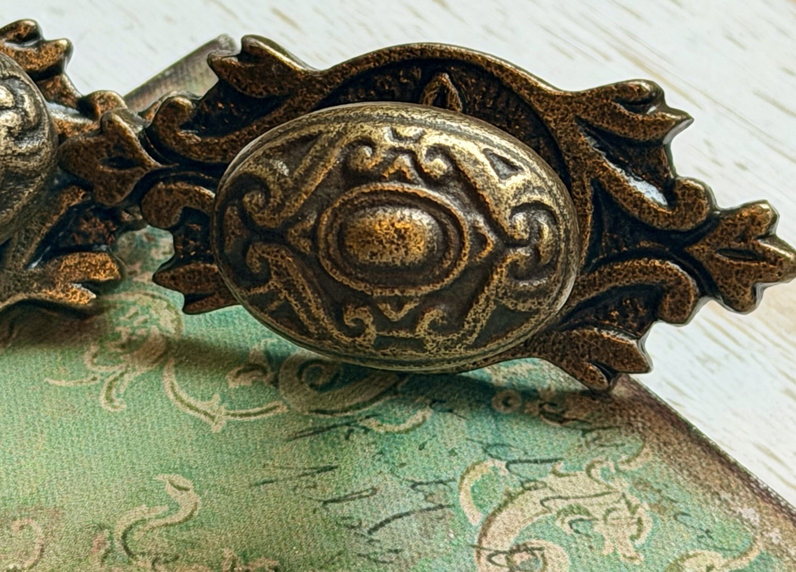 2 Antique Brass Drawer Pull Hardware Handle Vintage Cabinet Door Knob DIY