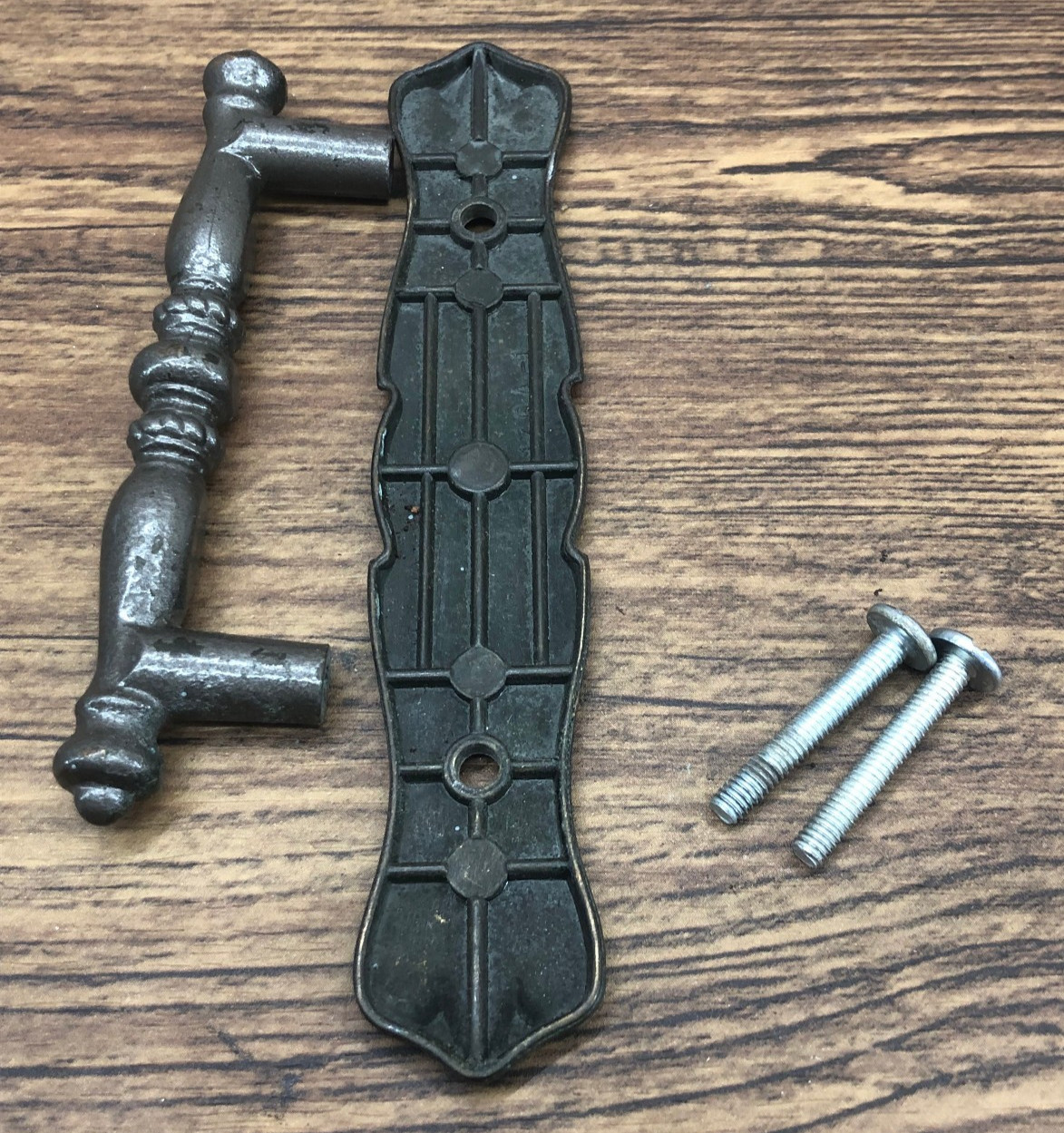 Amerock 176A-1 Ornate Brass Pull Handle & Backplate 5.5″ #042