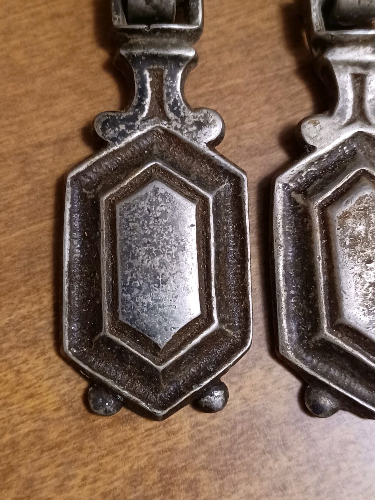 Vintage KBC Drop Drawer Pulls FLAWED (Crack/No Back Plates) Keeler Brass Co F917