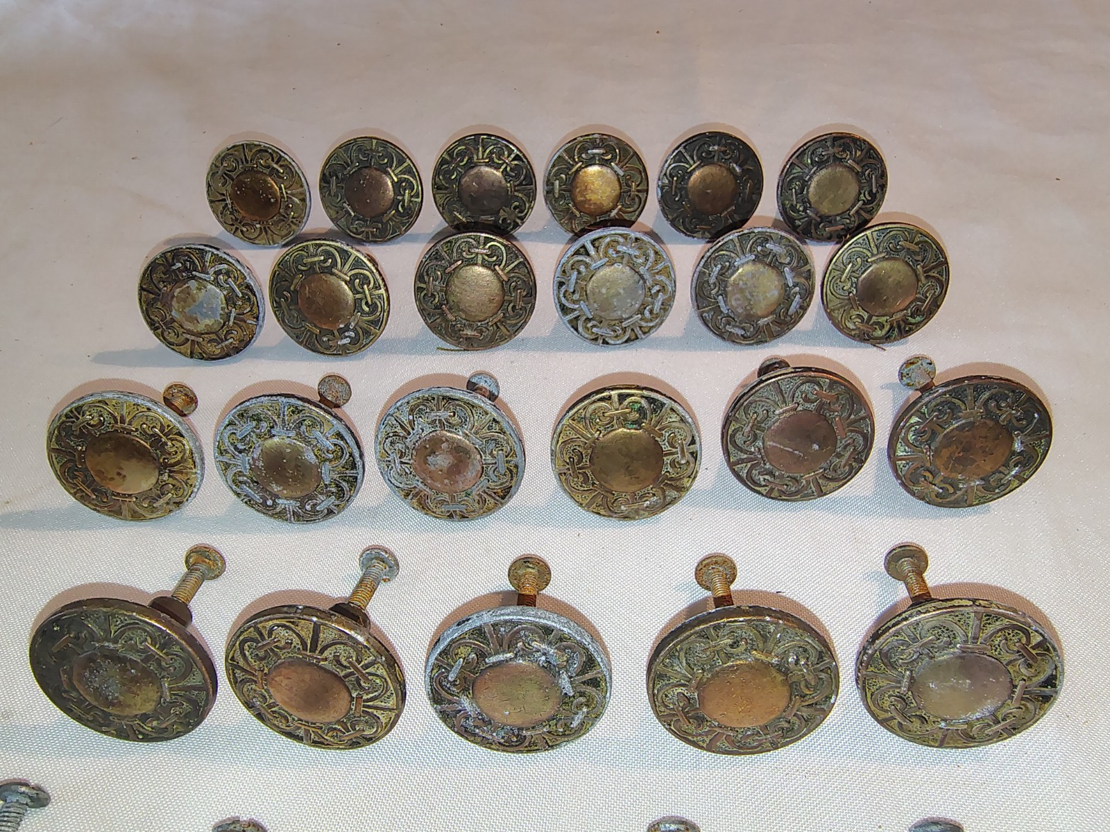 Vintage 1960s Amerock Celtic Style Renaissance Antique English Knobs Pulls
