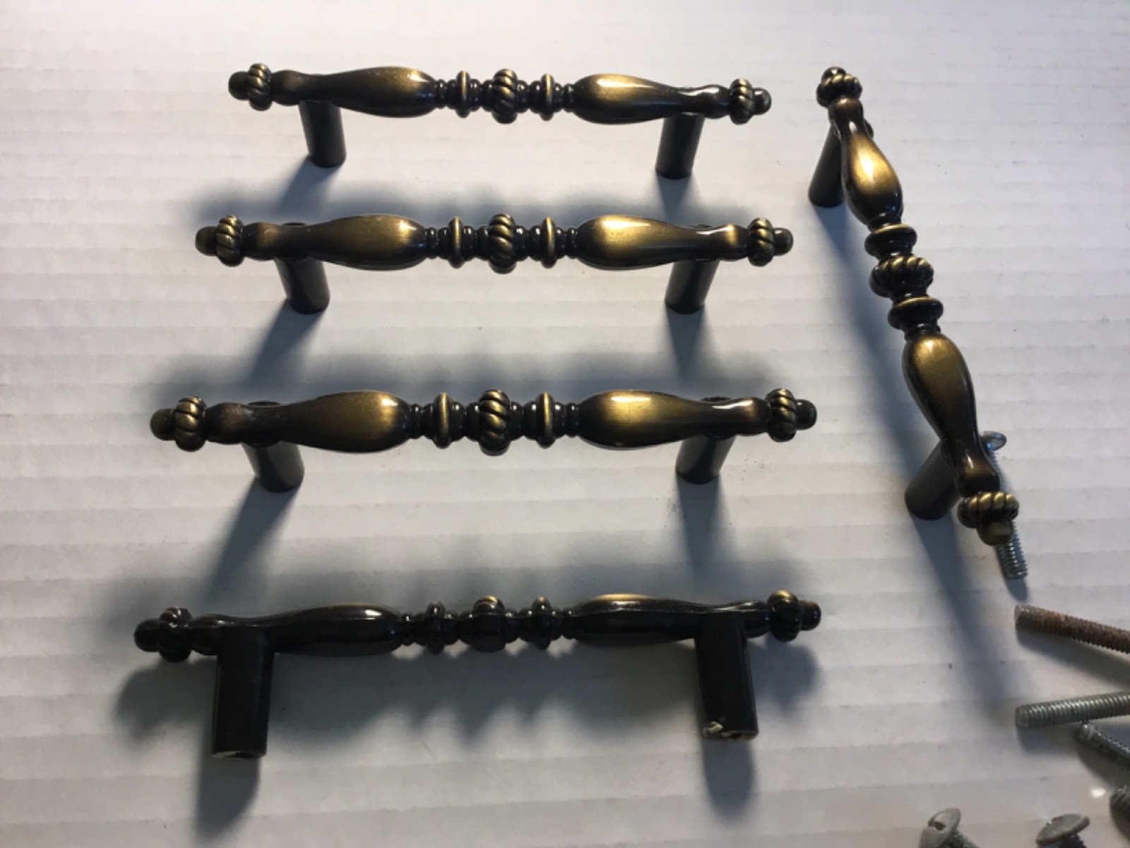 SET OF 5! VINTAGE CABINET DOOR /DRAWER PULLS 3” C TO C
