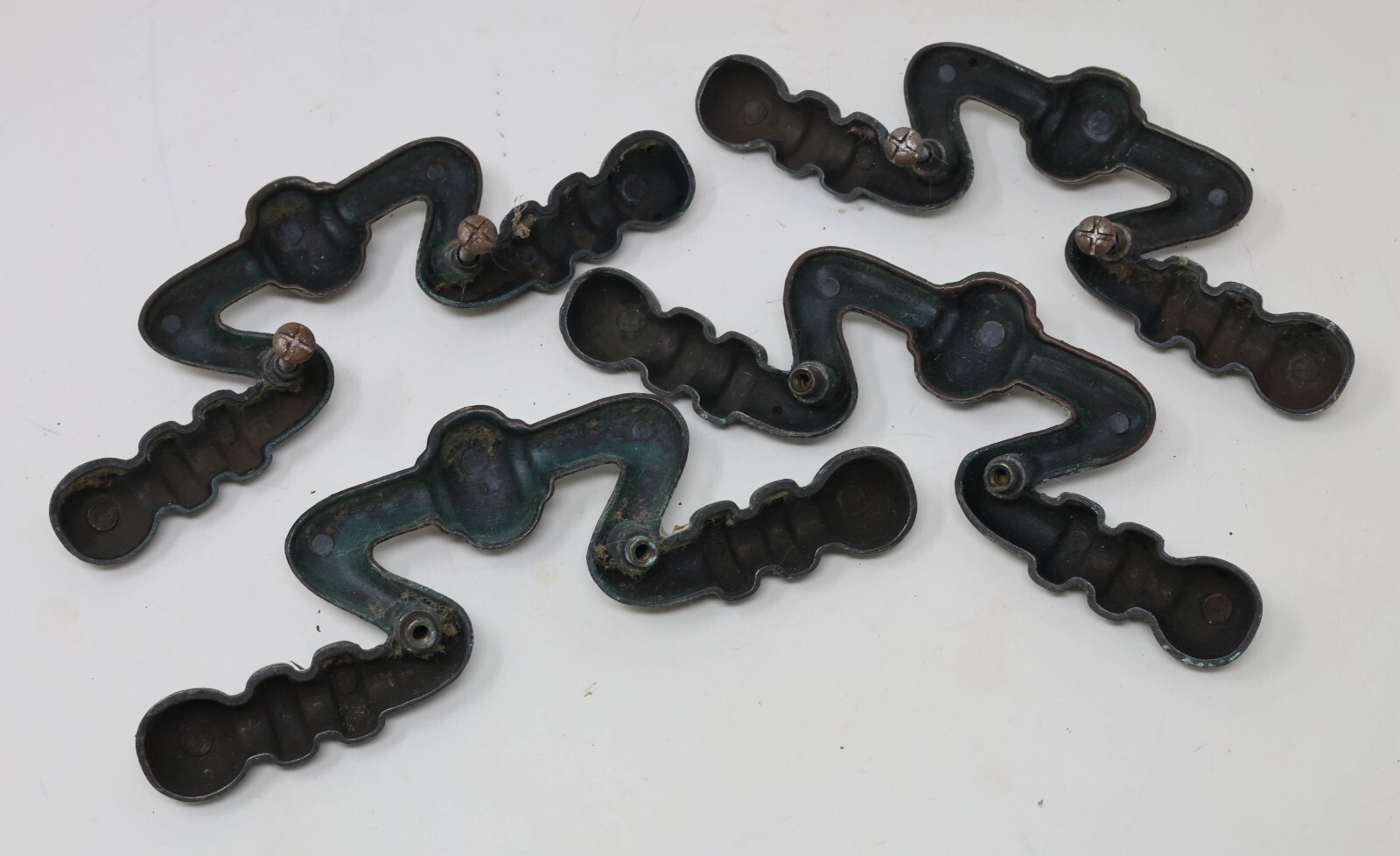 Antique Matching Set of Four (4) Drawer Pulls Handles 7″ Long 2″ CTC #1589 P2910