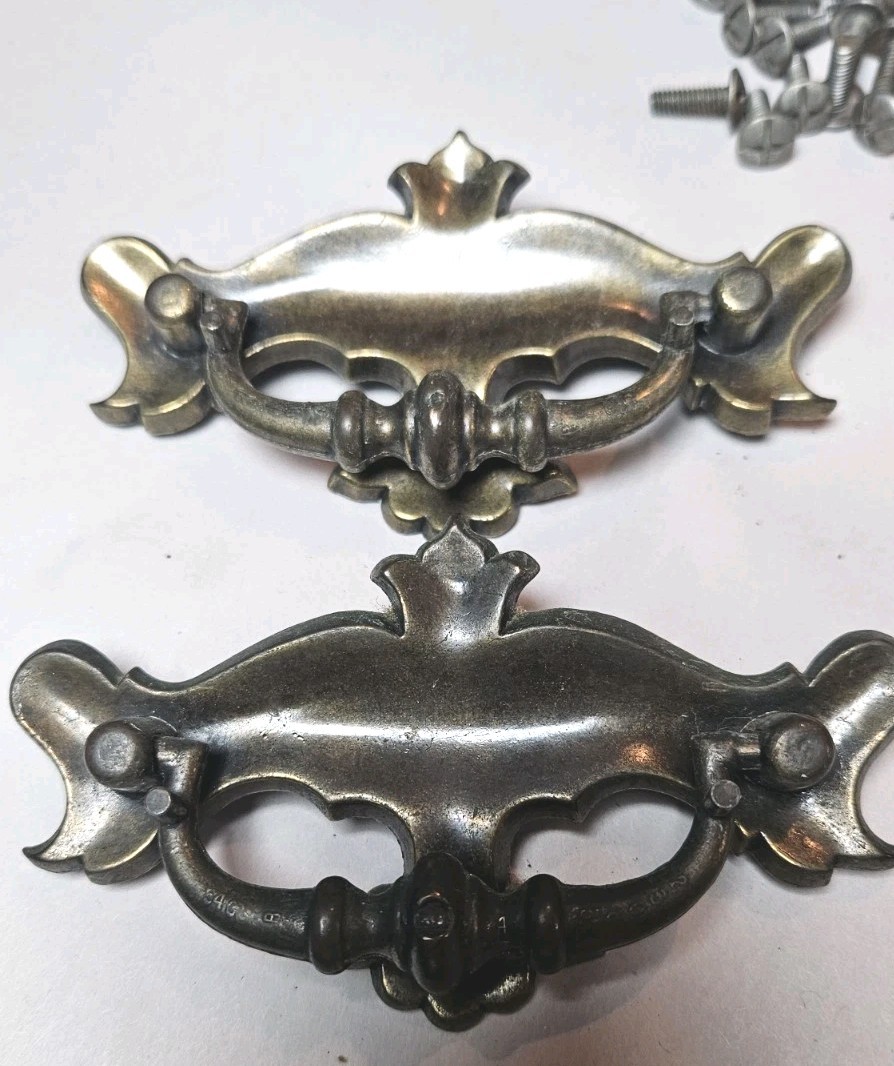 Vintage Keeler Brass Co KBC P2308 Chippendale Bail Pulls 2-1/4″ Center Set of 7