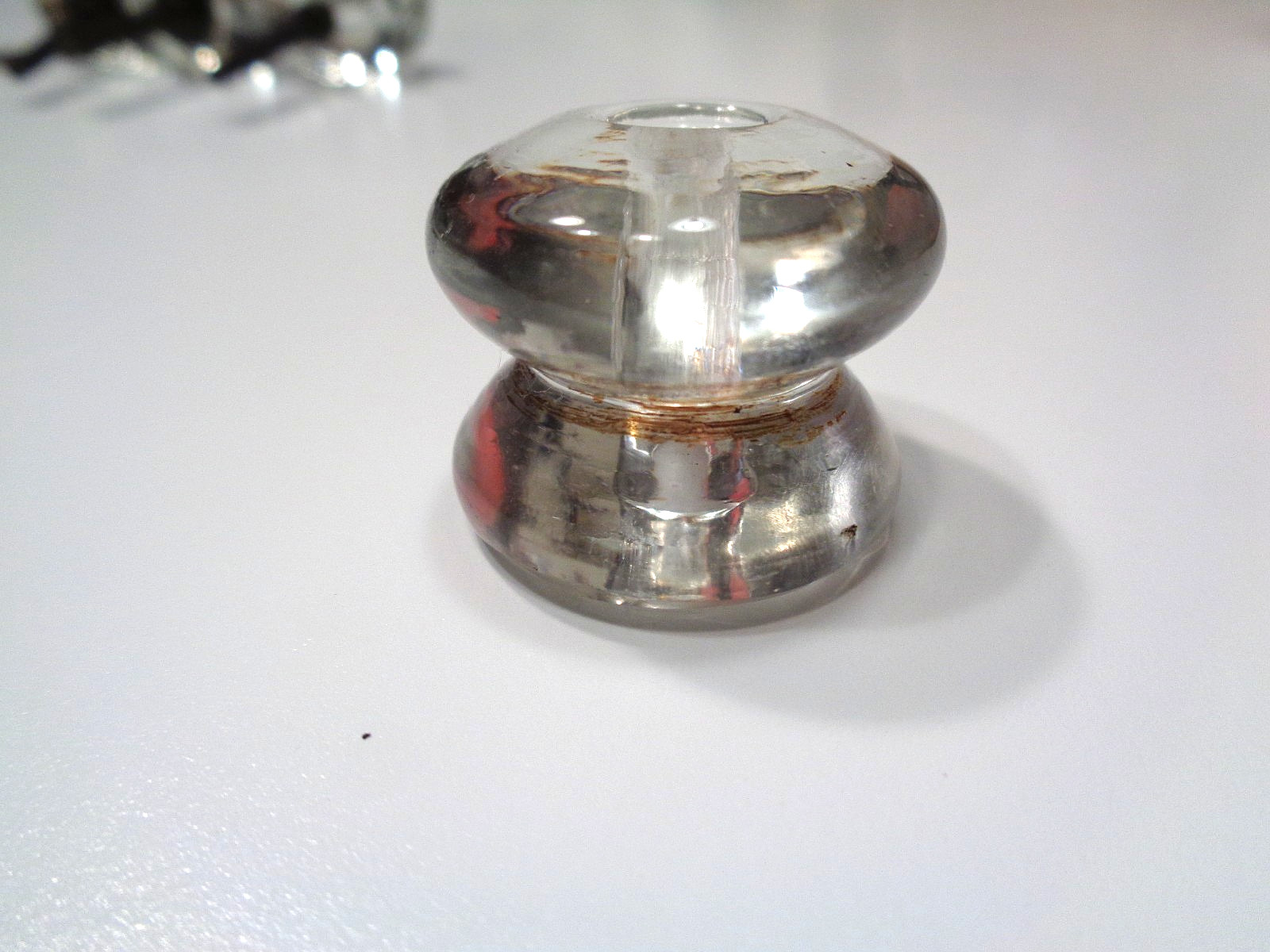 TRULY ANTIQUE CLEAR GLASS DRESSER/DRAWER PULLS