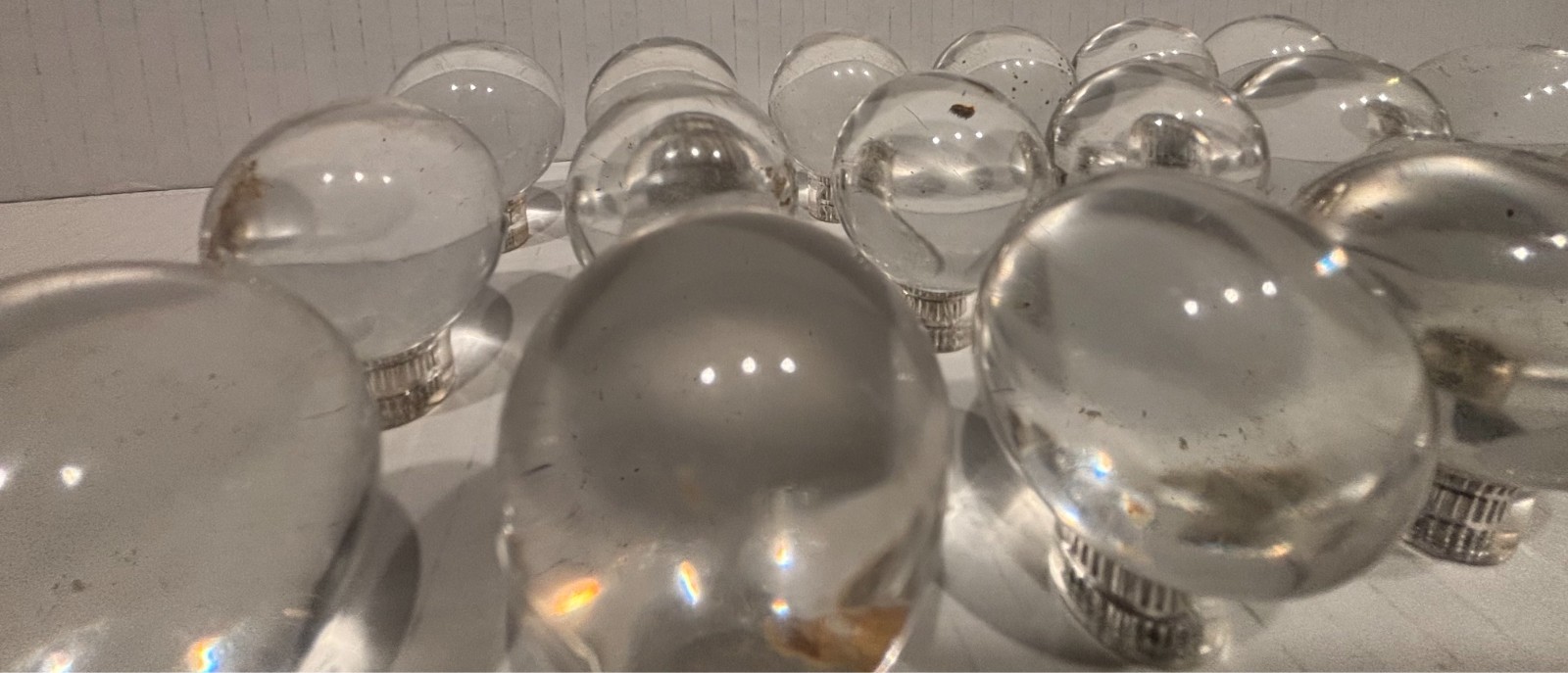 VTG LUCITE BALL DRAWER KNOBS LOT 18, MID CENTURY, SARASOTA TEAR DOWN, 1.5″ 1970′