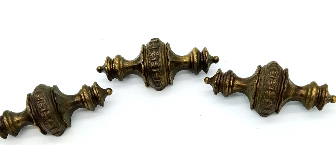 Vintage Keeler Brass Co. Set of 3 MCM Hollywood Regency Large Brass Drawer Pulls