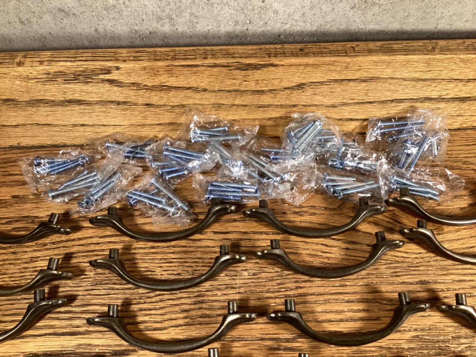 LOT OF 25 BRASS DRAWER HANDLES WITH SCREWS VINTAGE PULLS