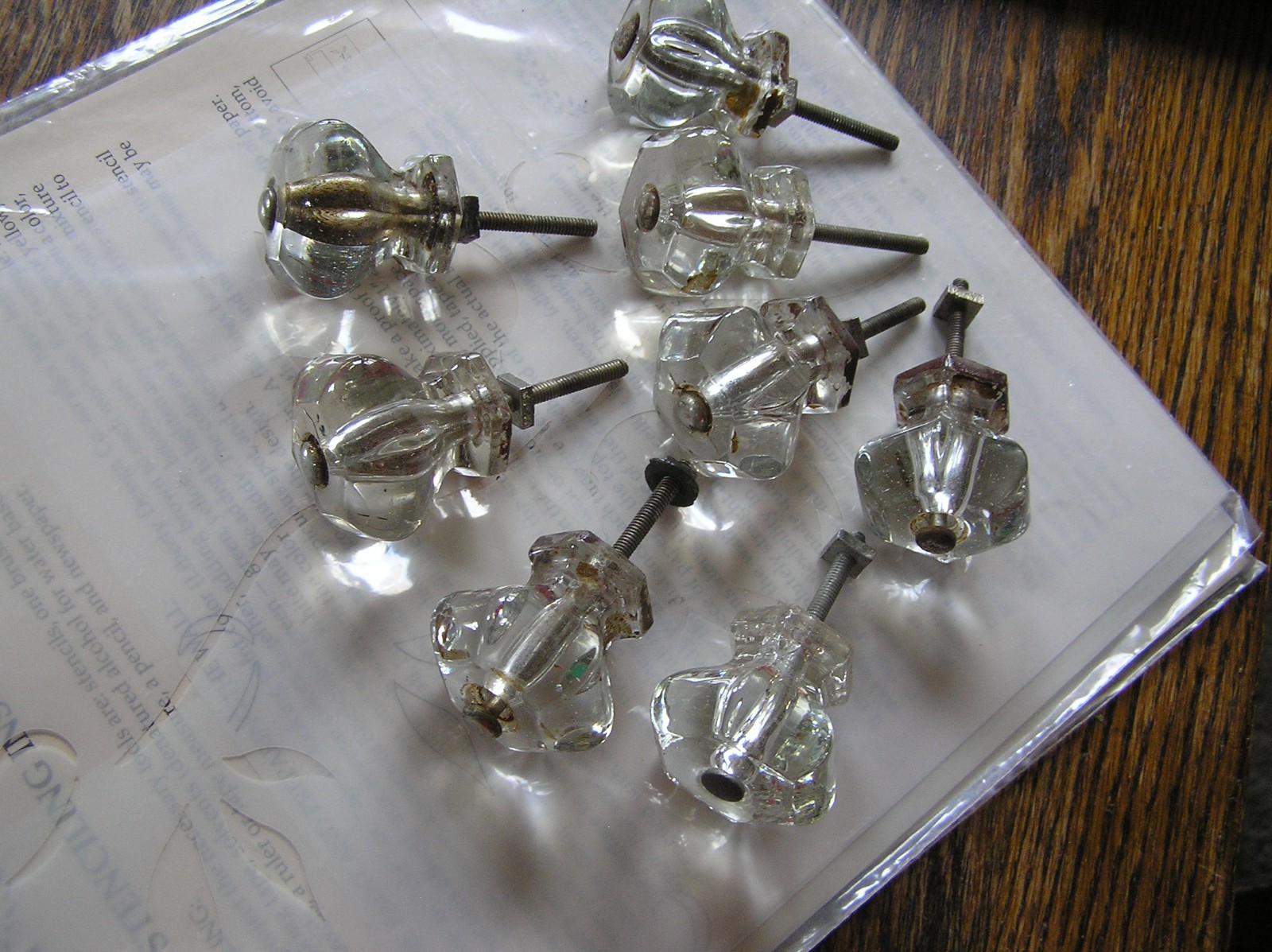 Lot of 8 Vintage 6~Sided Hexagonal Clear Glass Drawer Knobs 1.5″ w/ Hardware