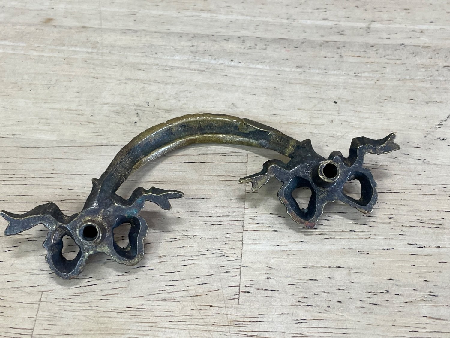 Vintage Antique Brass Drawer Pull Ribbon Bow Laurel Leaf French Provincial
