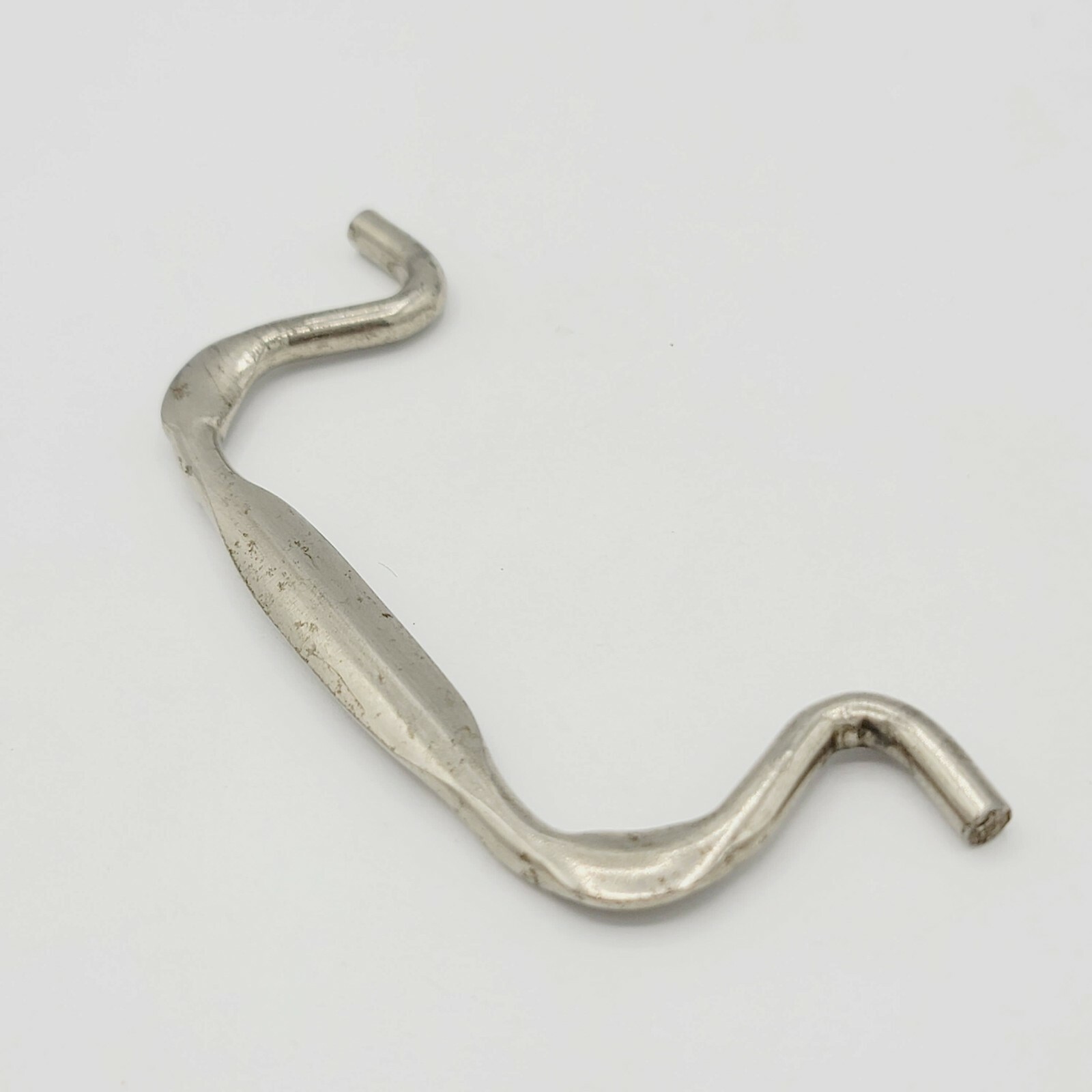 Vintage Single Nickel Ornate Bail Pull for 3.5″ Pull Handle Replacement