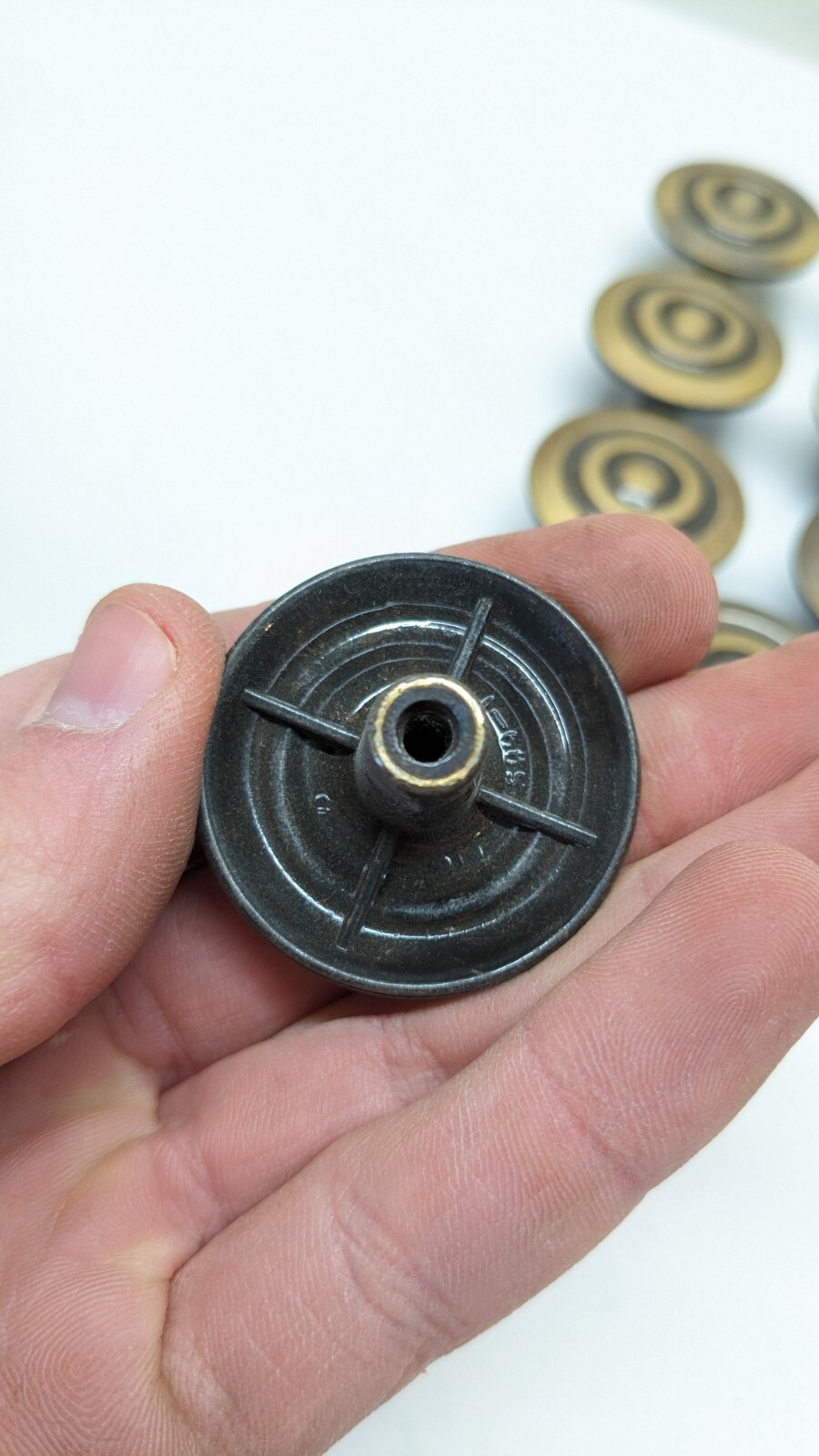 19 Vtg Round Mid Century Modern Knob Drawer Pulls 1.5” Handles Bullseye Mushroom
